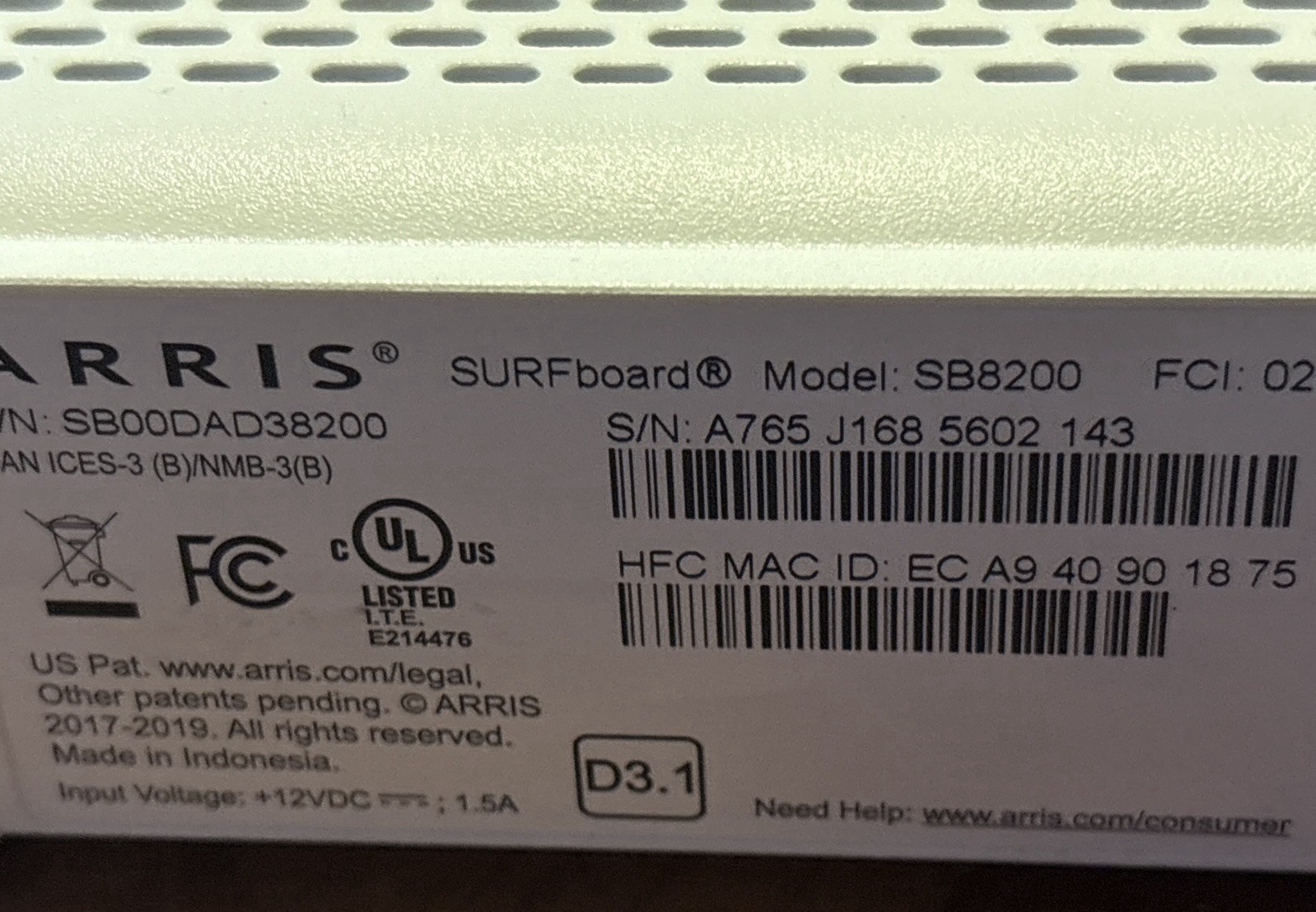 ARRIS SB8200 DOCSIS 3.1 Cable Modem White, 2 LAN Ports, Ethernet & Coaxial