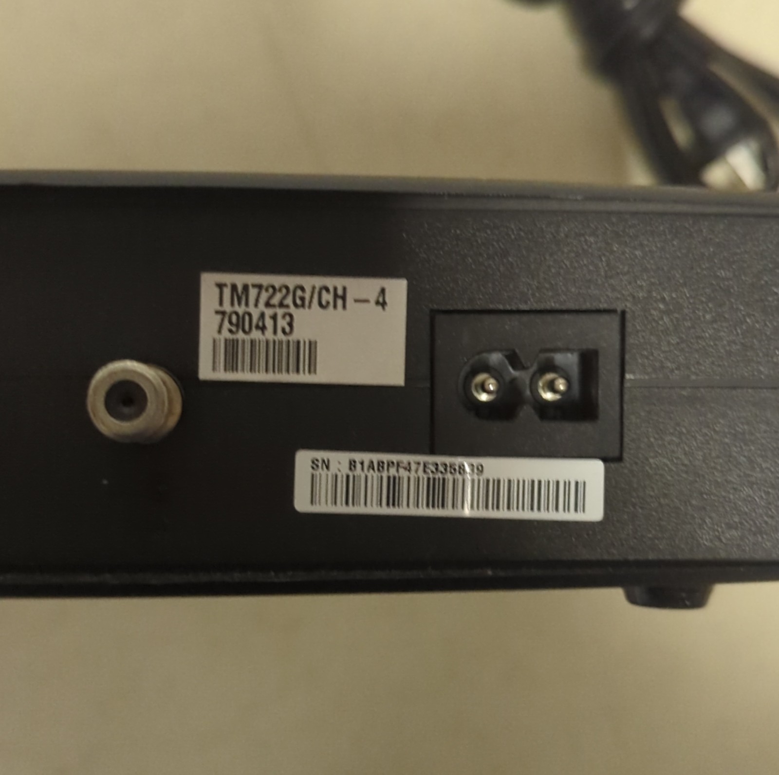 ARRIS TM722G Cable Modem Black Ethernet USB Coaxial RJ-11 Wired