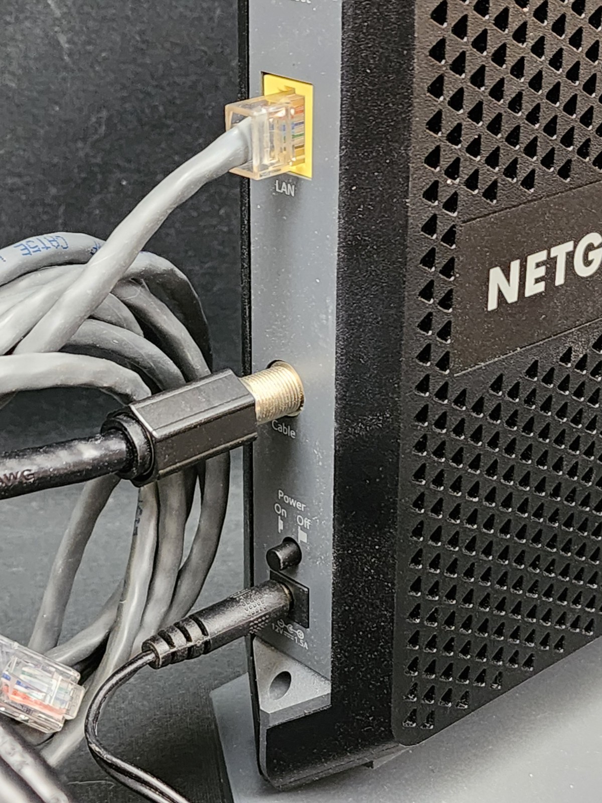 Netgear Nighthawk Model CM 1000 Cable Modem with Cords and Cables