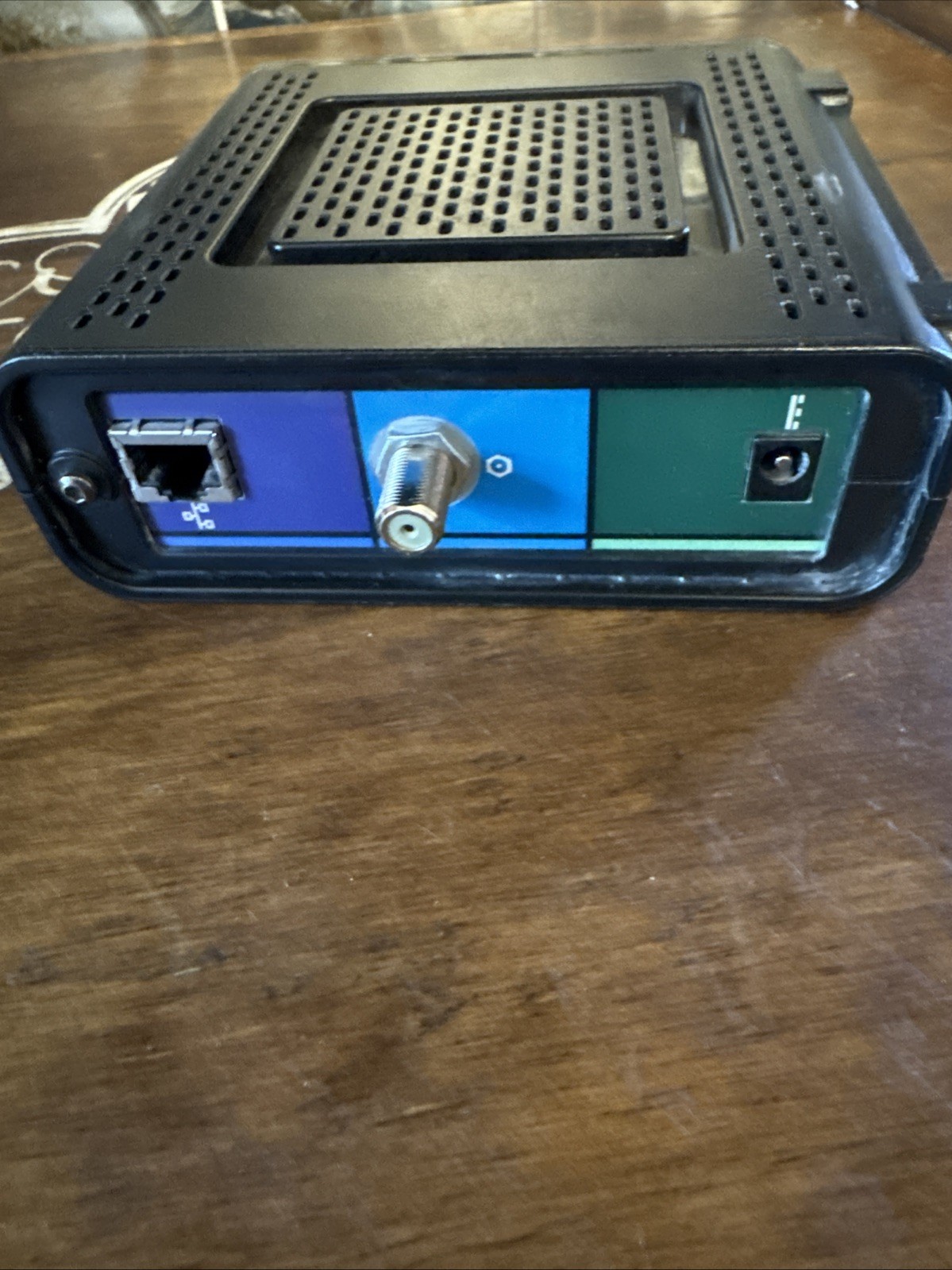 Arris Surfboard SB6121 Cable Modem High Speed Internet Motorola