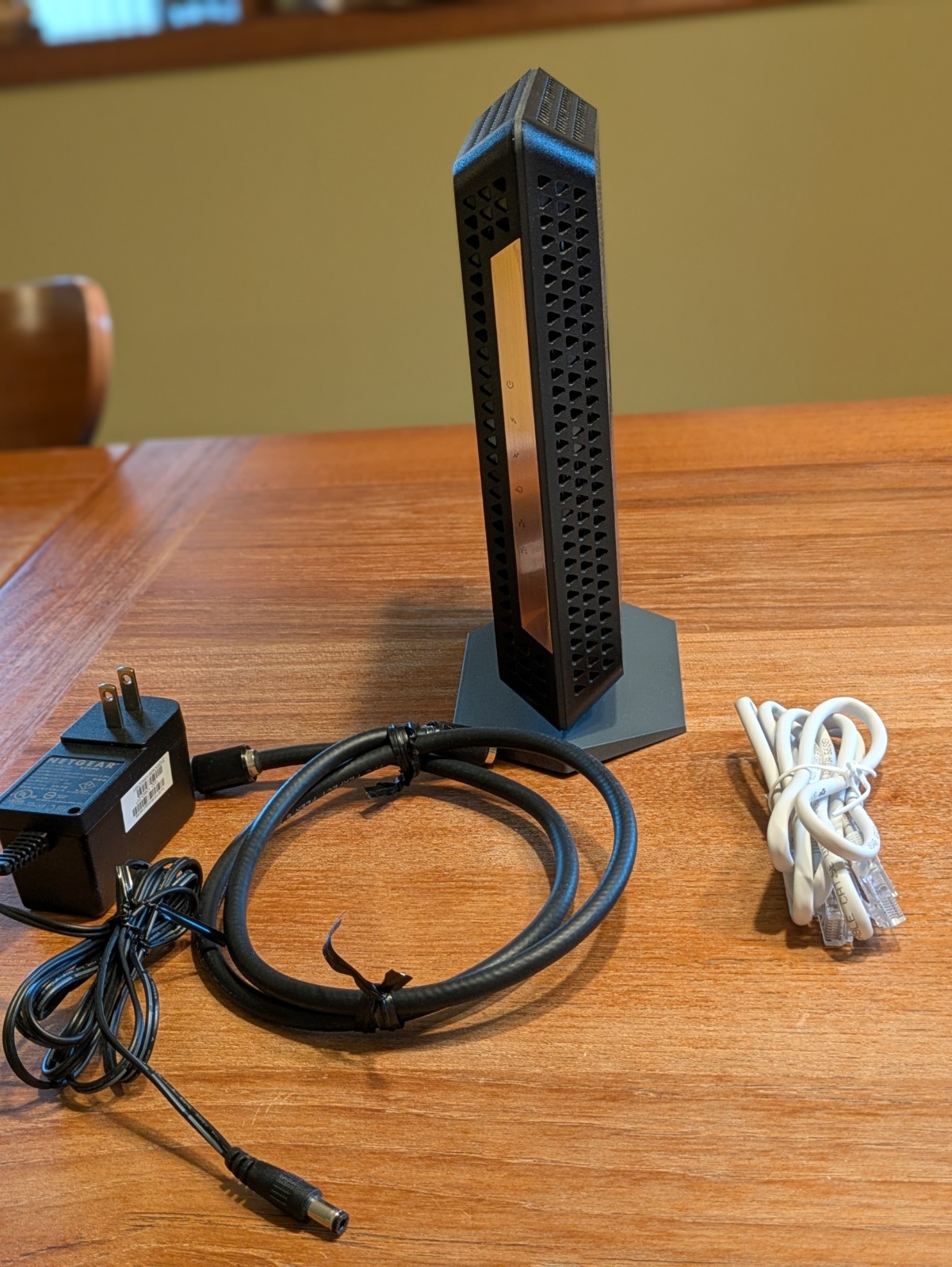 NETGEAR Nighthawk Model CM1100 Multi-Gig Speed Cable Modem DOCSIS 3.1 Tested