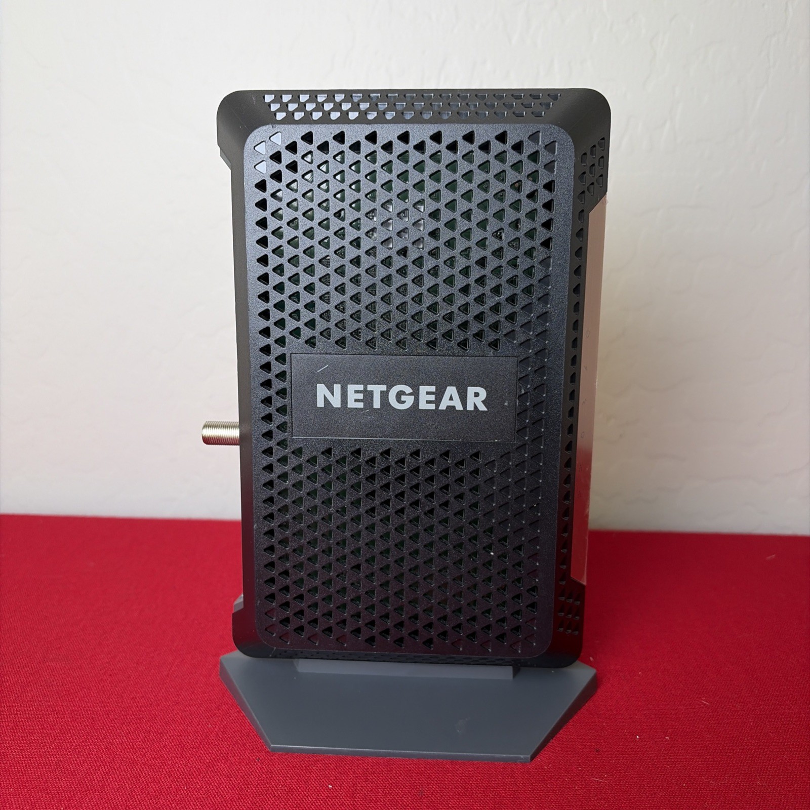 NETGEAR Nighthawk CM1100 Cable Modem DOCSIS 3.1 Multi-Gig Speed Modem