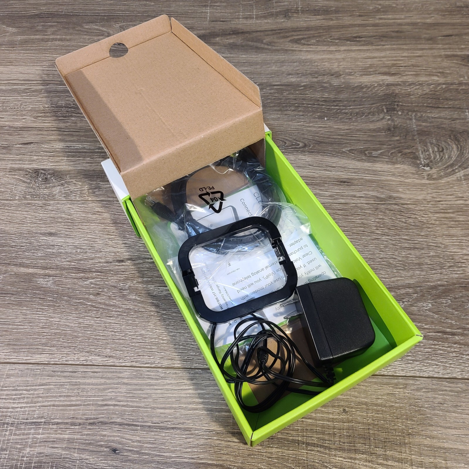 Clear Modem With Wifi Model# WIXFBR-117 Used In Box