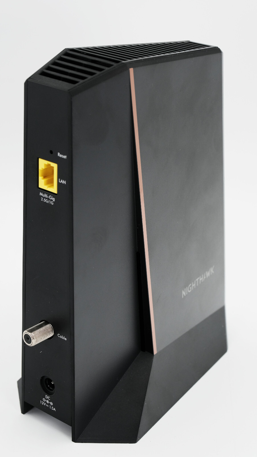 Netgear Nighthawk CM2000 DOCSIS 3.1 Multi-Gig 2.5Gbps Cable Modem Excellent