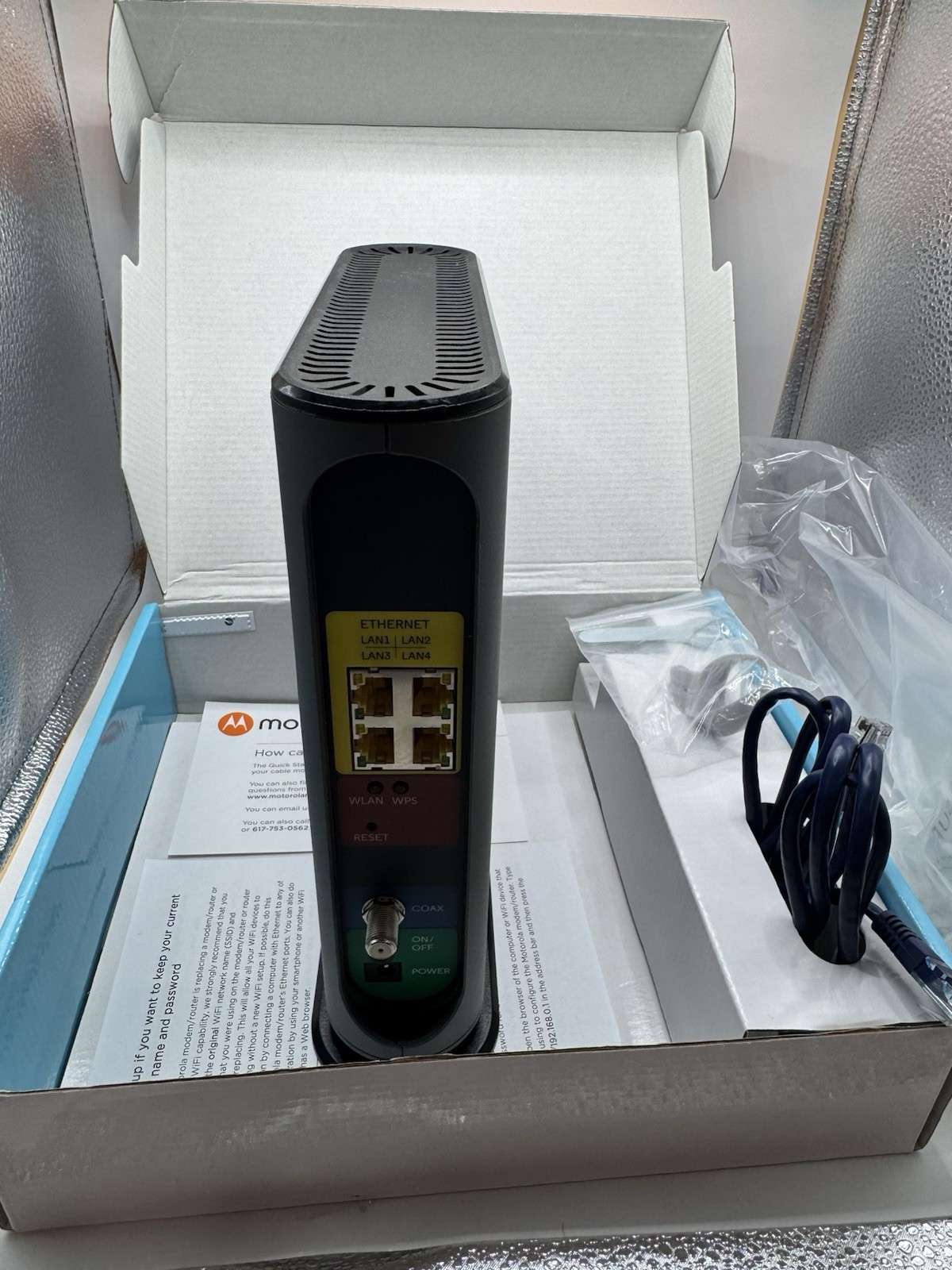 Motorola MG7550 16×4 Cable Modem Plus AC1900 WiFi Router Never Used