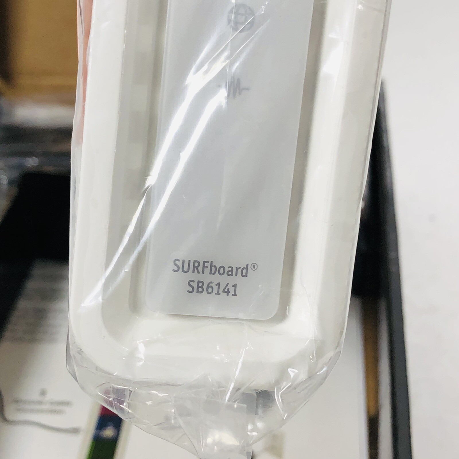 NEW SEALED – MOTOROLA ARRIS SURFBOARD MODEM 400 SERIES MODEL SB6141