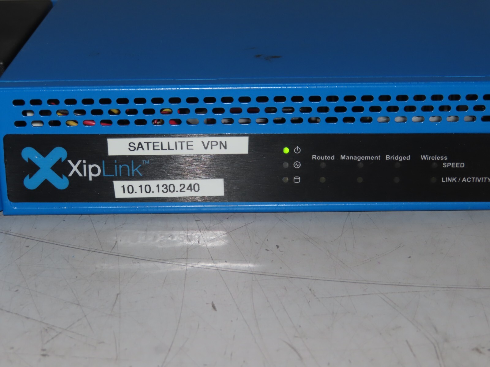 XipLink XA-500C TCP accelerator appliance designed