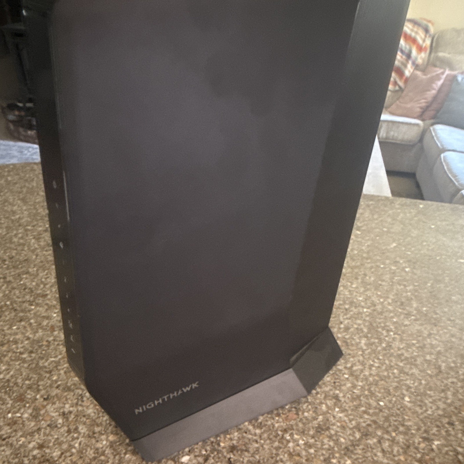 NETGEAR Nighthawk Cable Modem Router Black 4 LAN USB 3.0 Coax Port Agg – no cord
