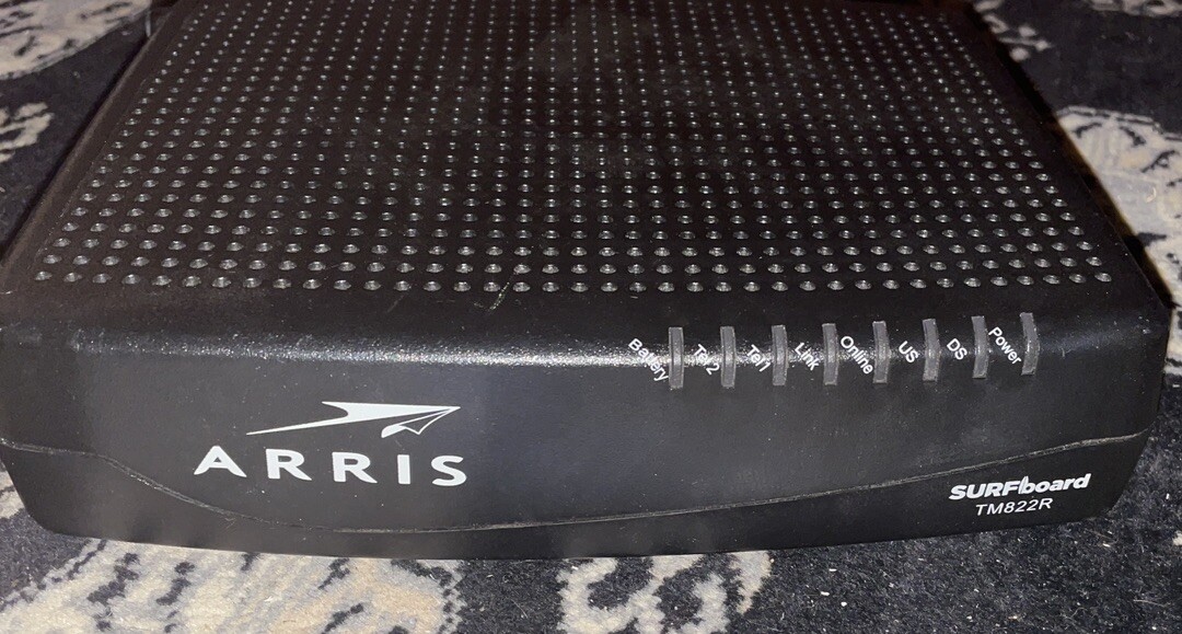 ARRIS TM822R Internet & Voice DOCSIS 3.0 Modem