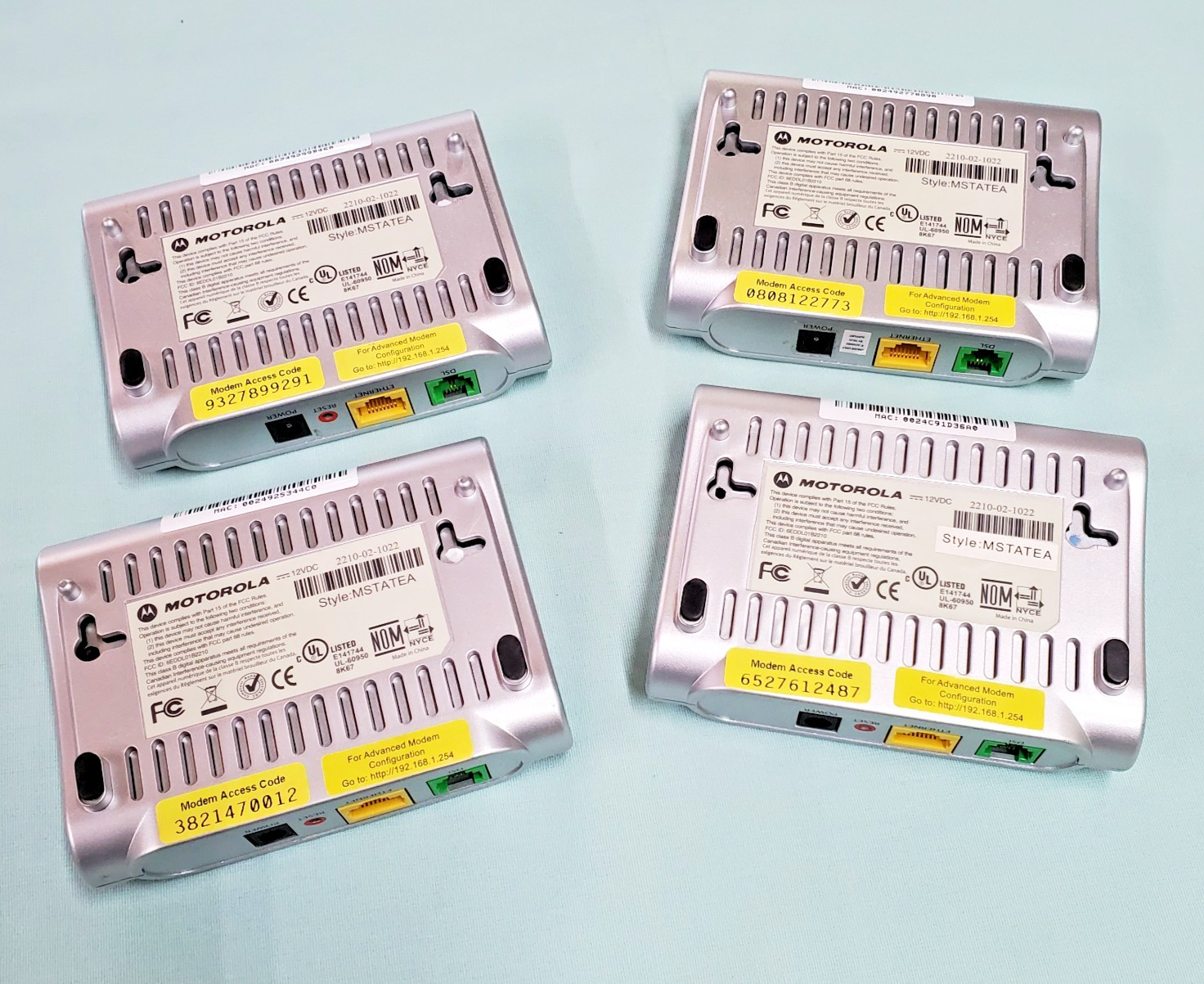 Lot of 5 DSL Modems (4 Motorola and 1 Siemens)