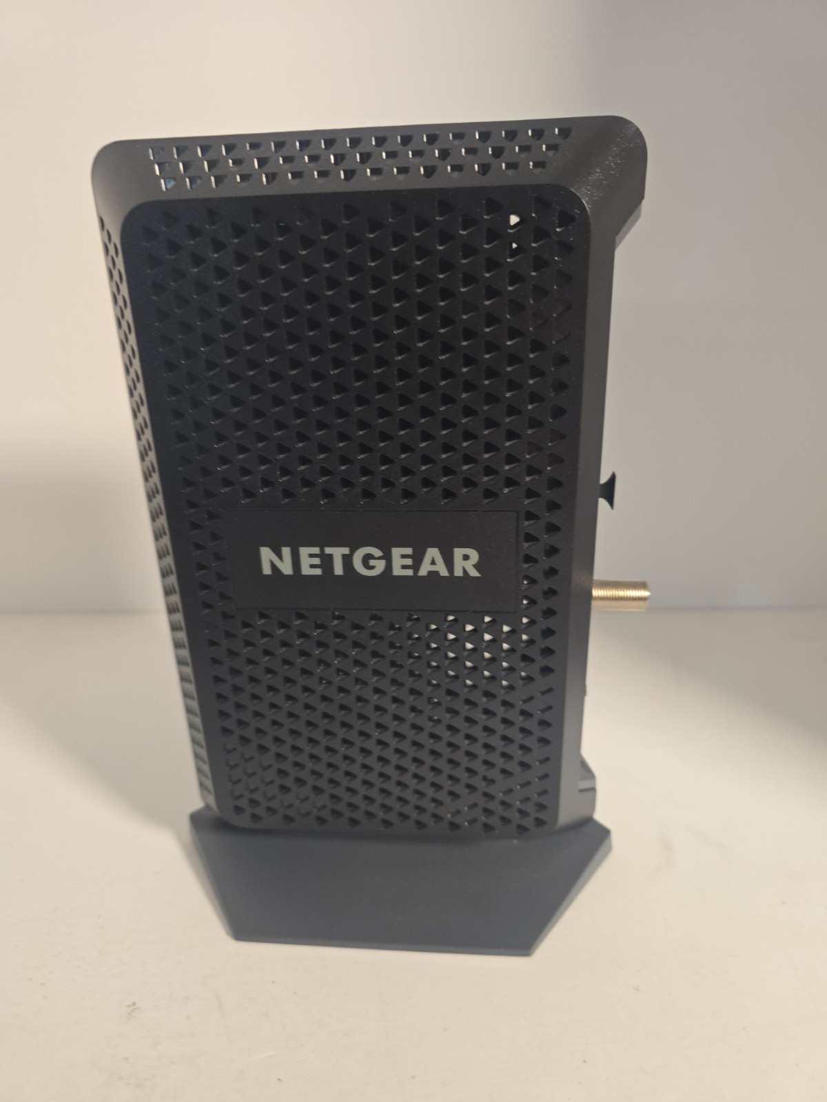 Netgear Nighthawk CM1100 DOCSIS 3.1 Multi-Gig Cable Modem