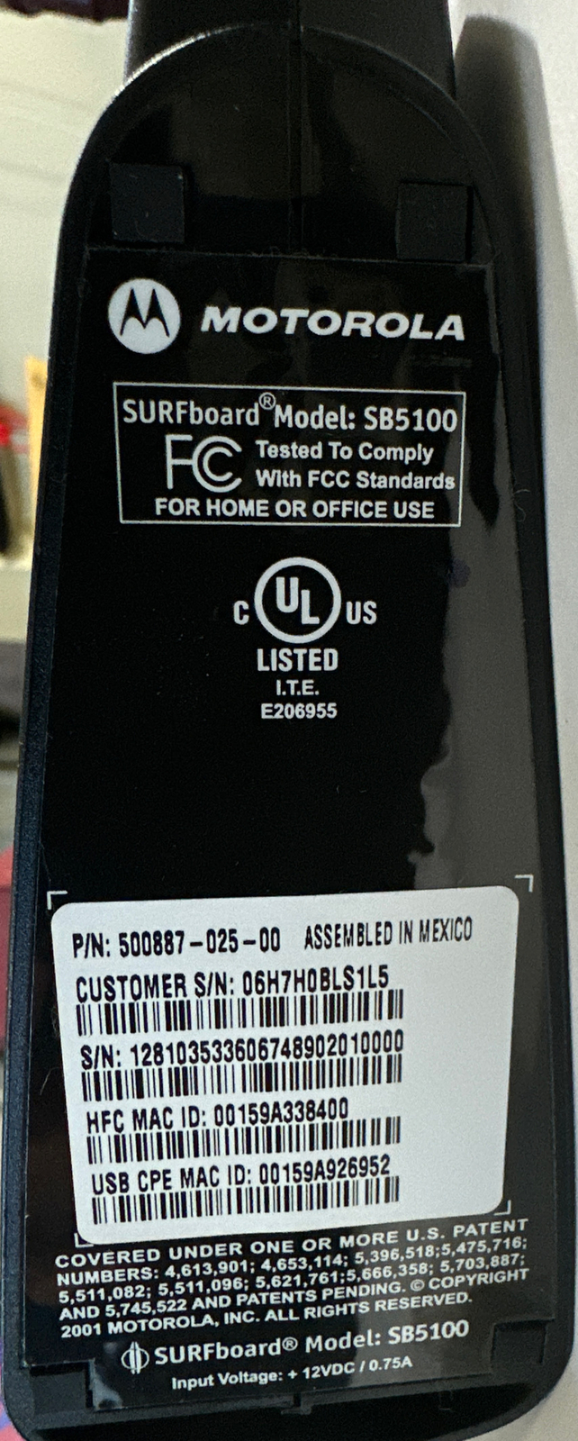 Motorola SURFboard SB5100 Cable-Modem.