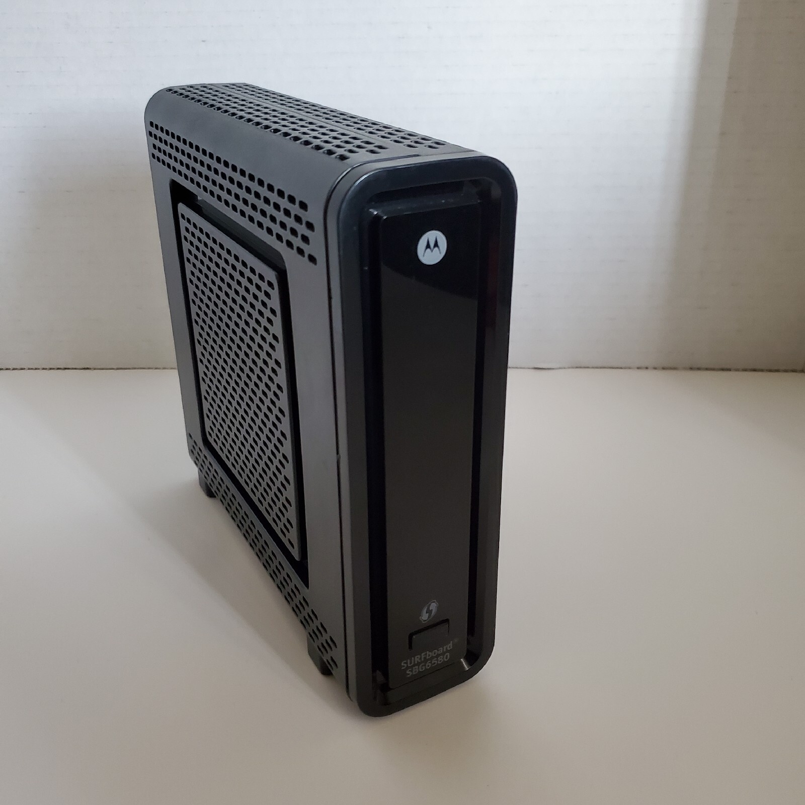 Motorola Arris Surfboard SBG6580 G228 Cable Modem Router Black No Cords