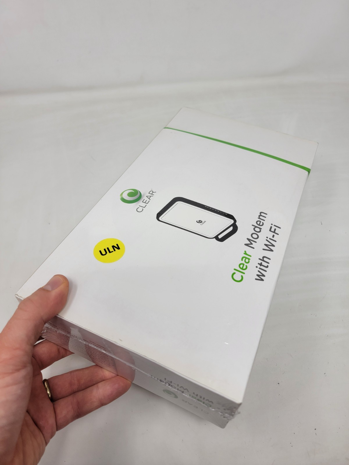 Clear WIXFBR-117 Wireless Home Internet Modem 802.11 b/g/n w/ Adapter