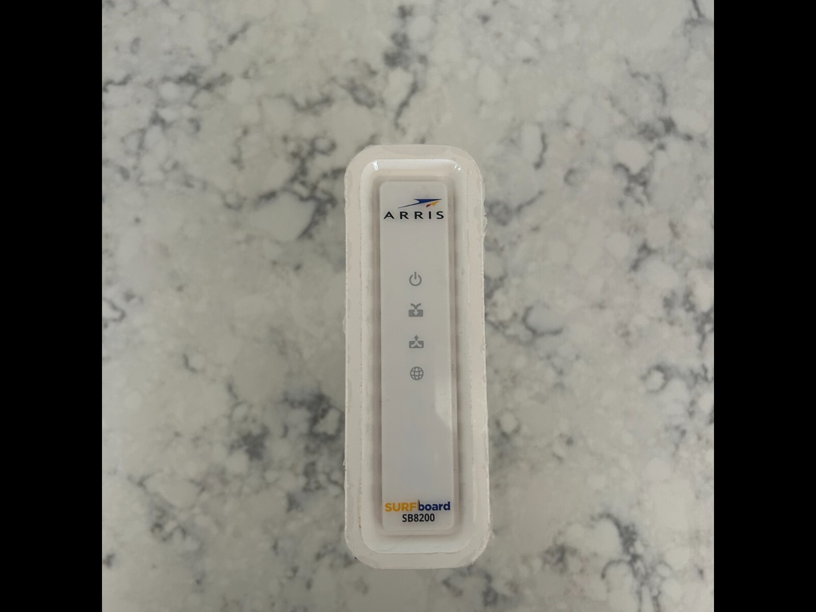 ARRIS SB8200 10 Gbps 2 Port Cable Modem, Used