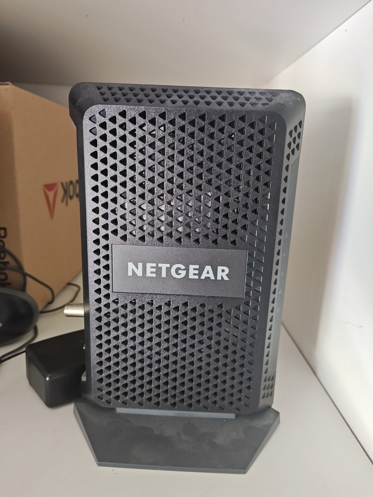 NETGEAR CM600 960Mbps DOCSIS 3.0 High-Speed Cable Modem — Fast and Reliable!