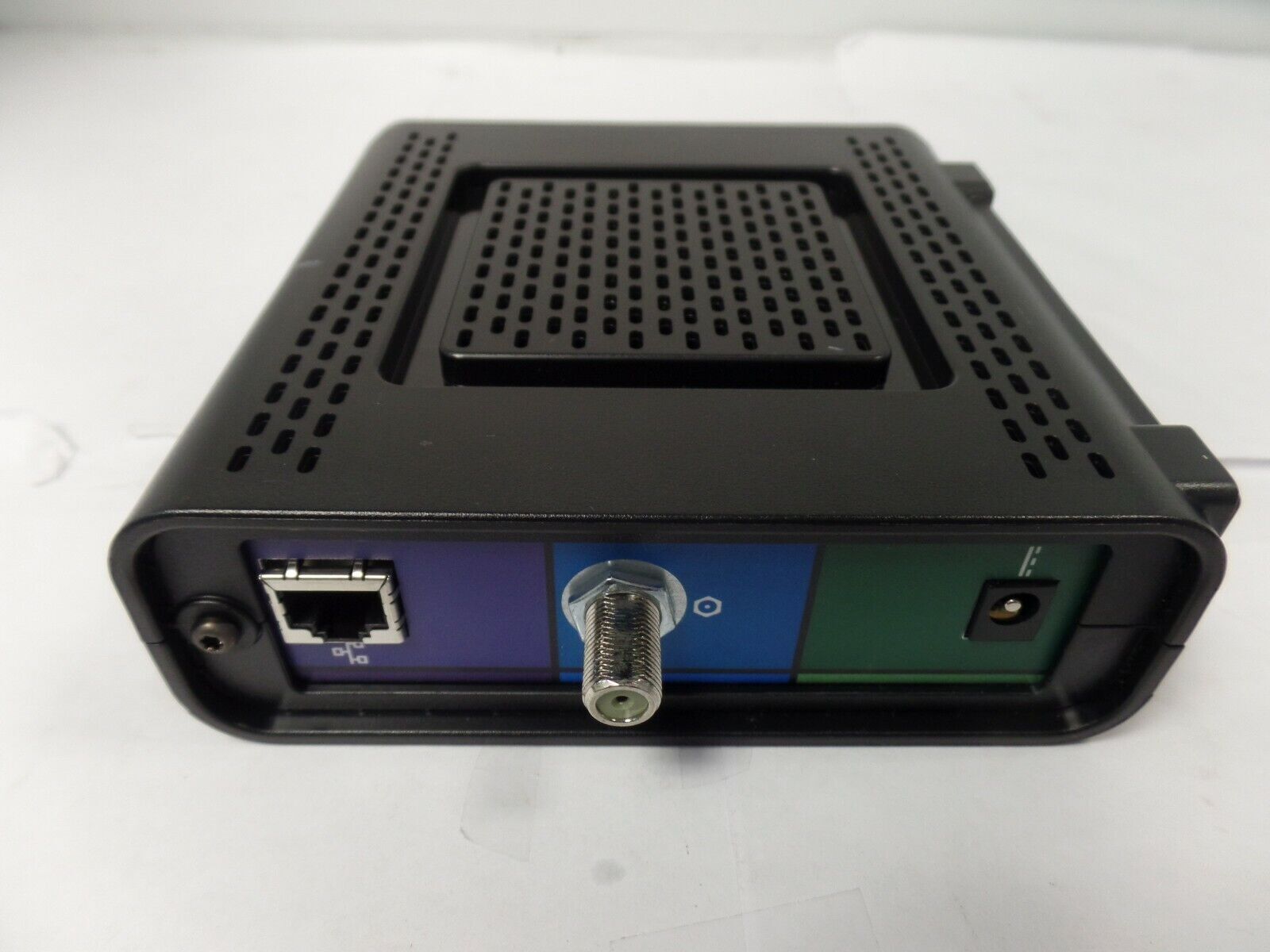 Motorola Arris SURFboard SB6121 DOCSIS 3.0 Modem. P/N:575186-019-00