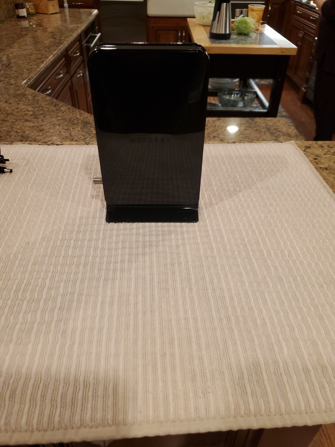 NETGEAR-CM500- 16×4 DOCSIS 3.0 686 Mbps High Speed Cable Modem (48L36C7UA1787)