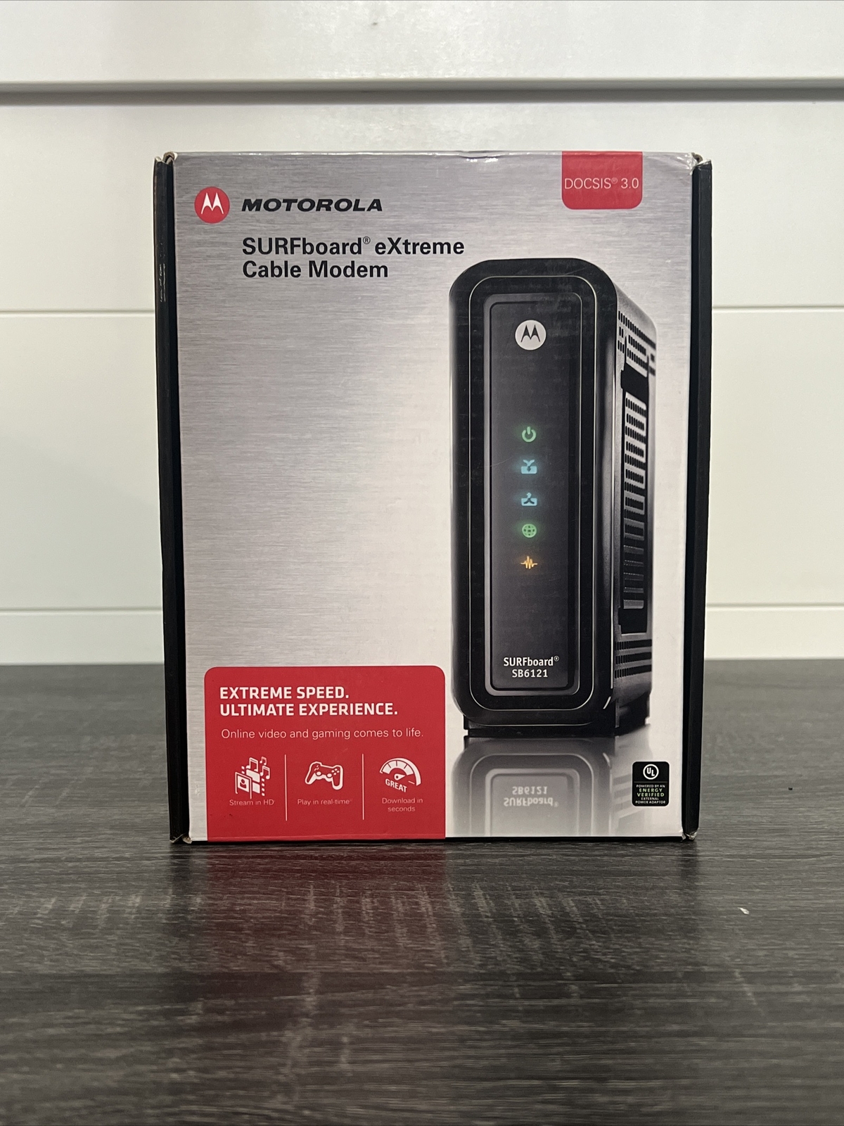 Motorola Arris Surfboard Extreme Modem, DOCSIS 3.0, 200 Series, Model SB6121