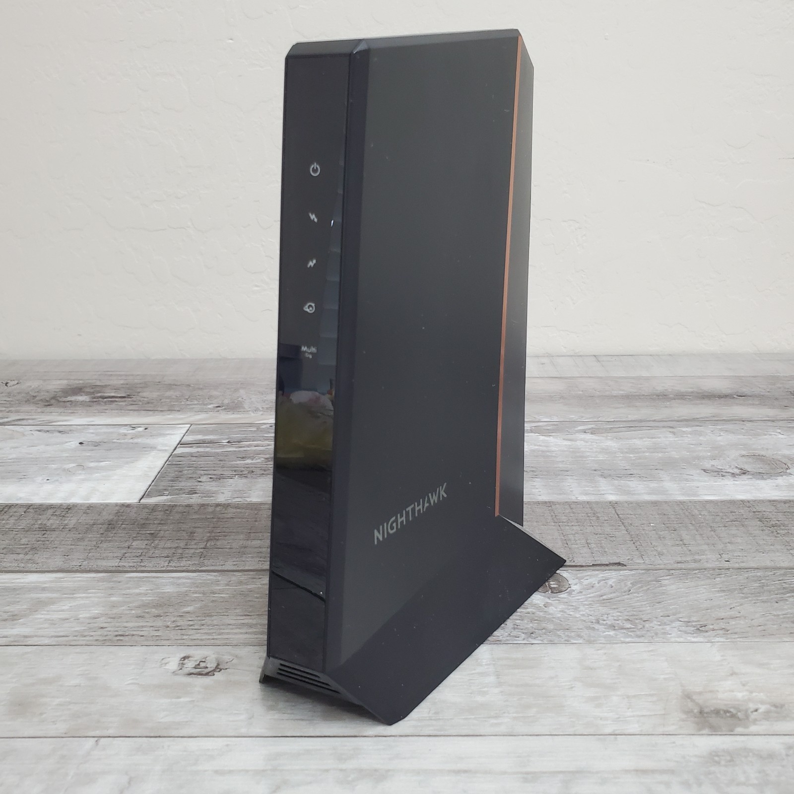 NETGEAR Nighthawk CM2000 DOCSIS 3.1 2.5Gbps Cable Modem For Gaming