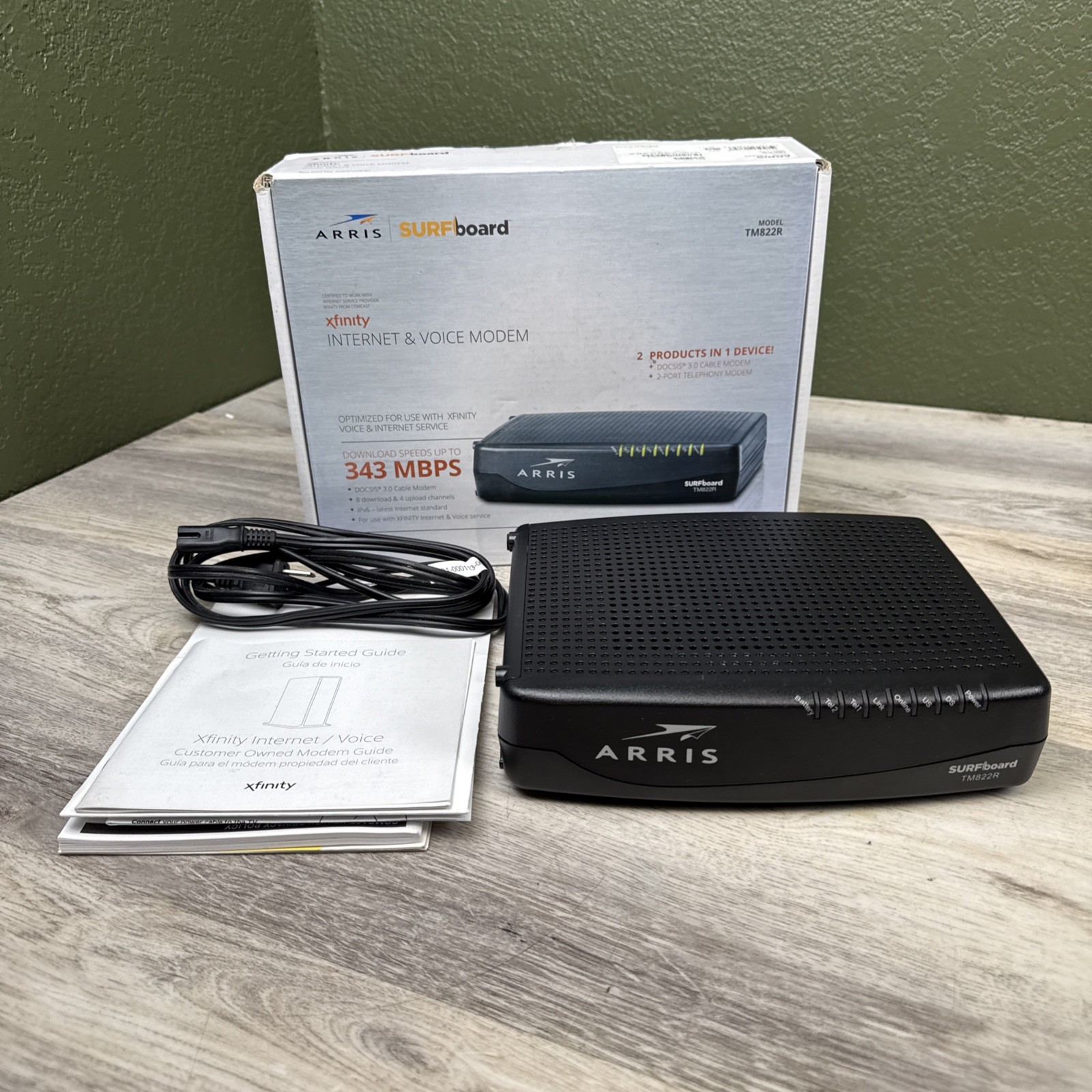 ARRIS – SURFboard 8 x 4 DOCSIS 3.0 Telephony Voice Cable Modem – Black TM822R