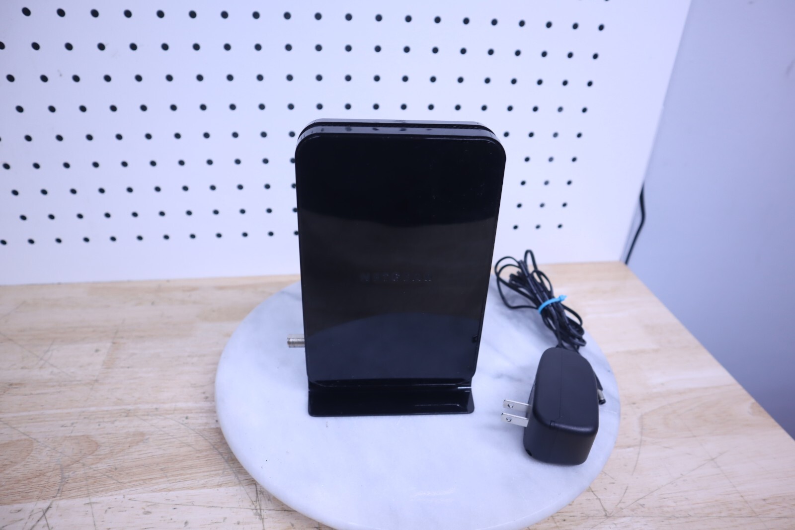 Netgear CM500 16×4 DOCSIS 3.0 680Mbps High Speed Cable Modem TESTED – Black USA