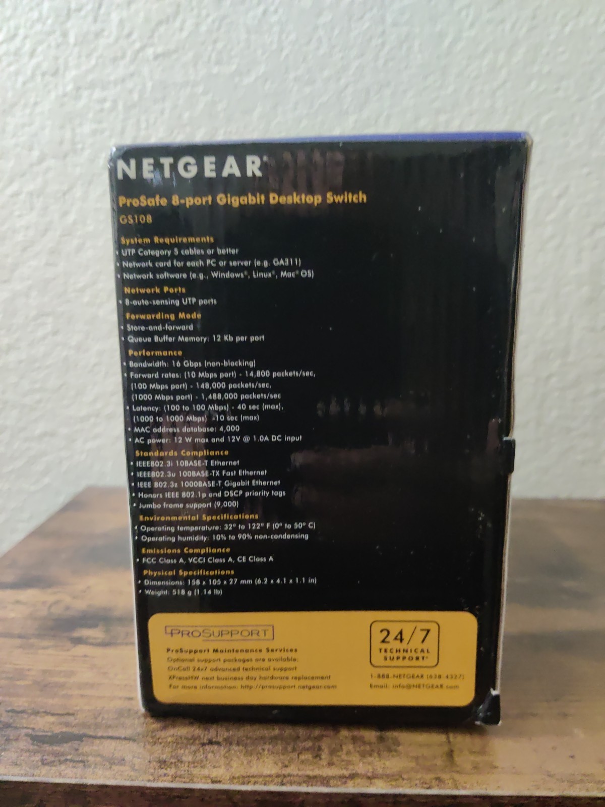 Netgear ProSafe GS108 Gigabit Desktop Switch 8 Port 10/100/1000 Mbps