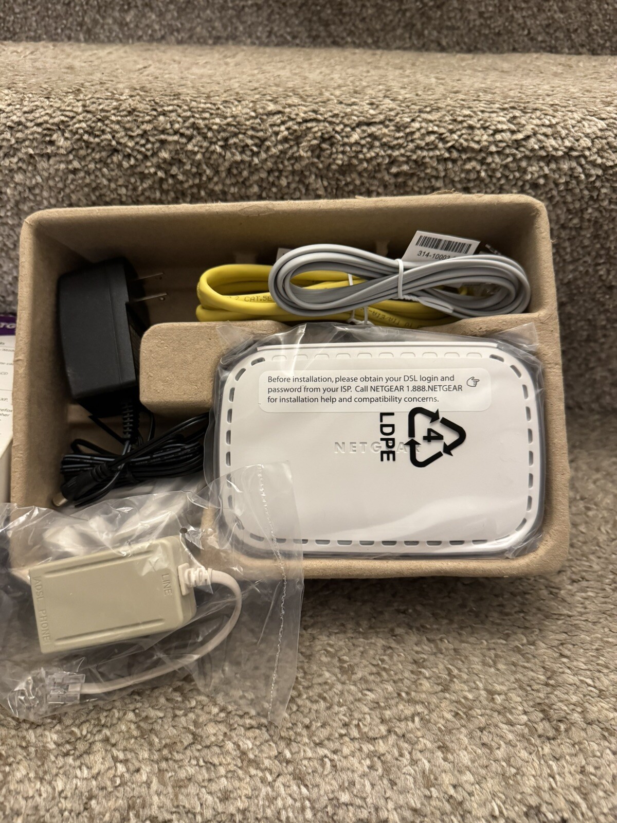 Netgear Broadband ADSL2+ Modem DM111PSP V2 **New But Missing Resource CD