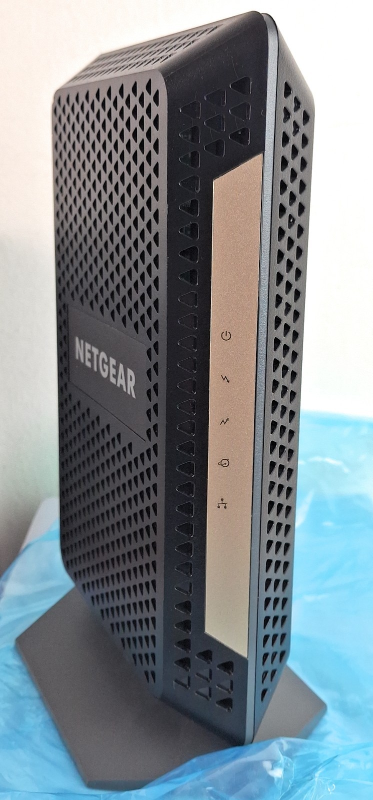 NETGEAR CM1000 DOCSIS 1000Mbps Cable Modem (CM1000-1AZNAS)