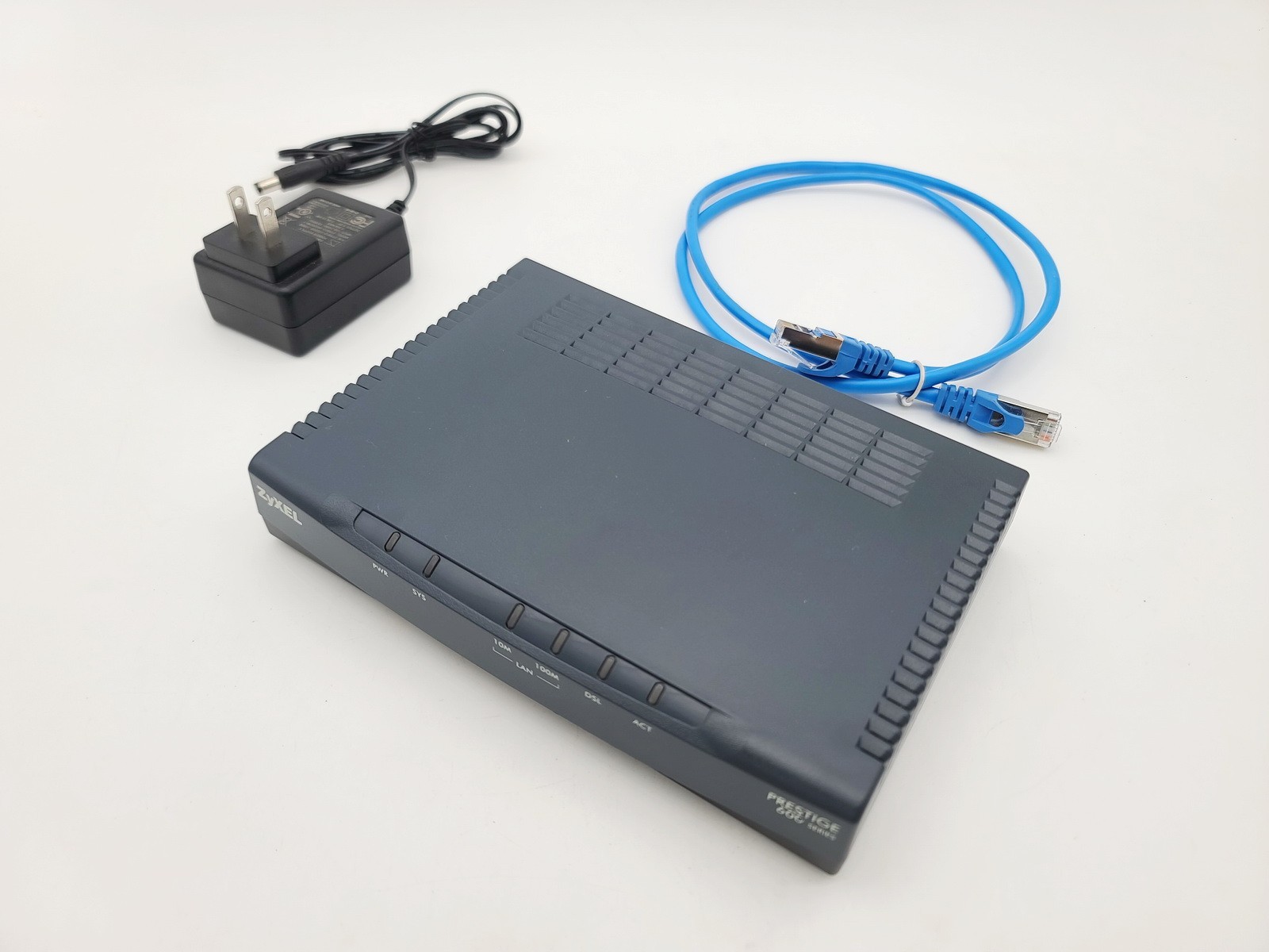 ZYXEL PRESTIGE 645M-UHP 600 SERIES ADSL MODEM WIRED INTERNET ACCESS BRIDGE