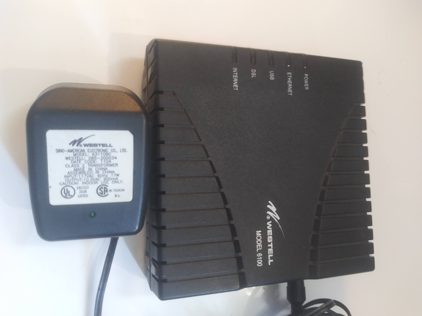 WESTELL 6100 DSL Router C90-610015-06 Rev E