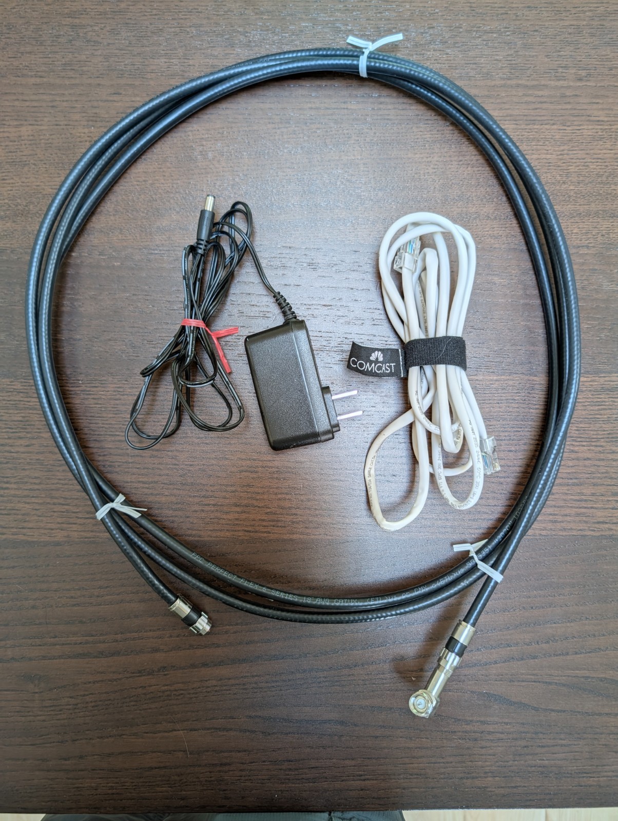 Awesome Right-angle Coaxial Cable + ARRIS SURFboard SB6190 Gigabit Cable Modem