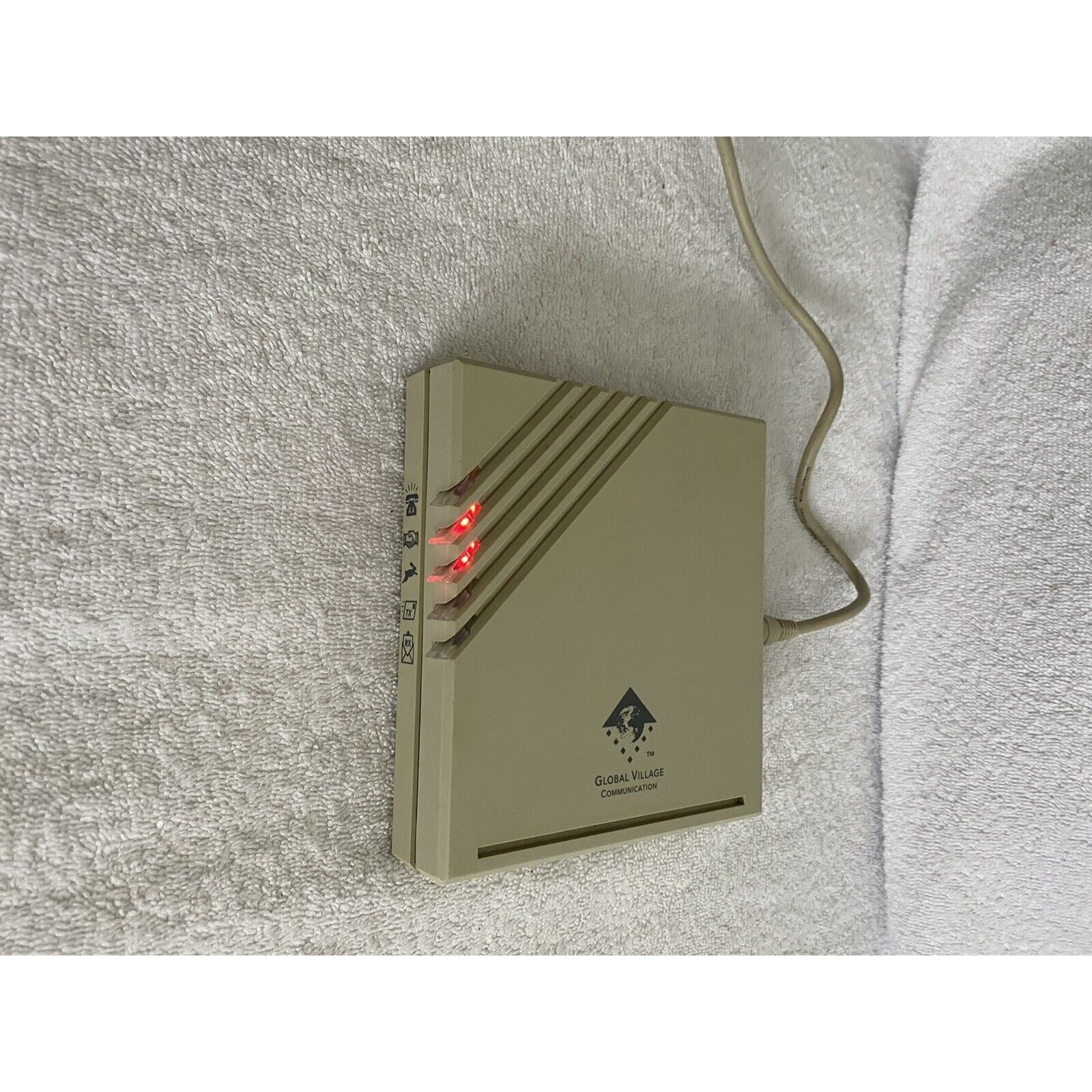 Global Village Communication Model A800 Teleport/Gold Fax Modem With Adapter!