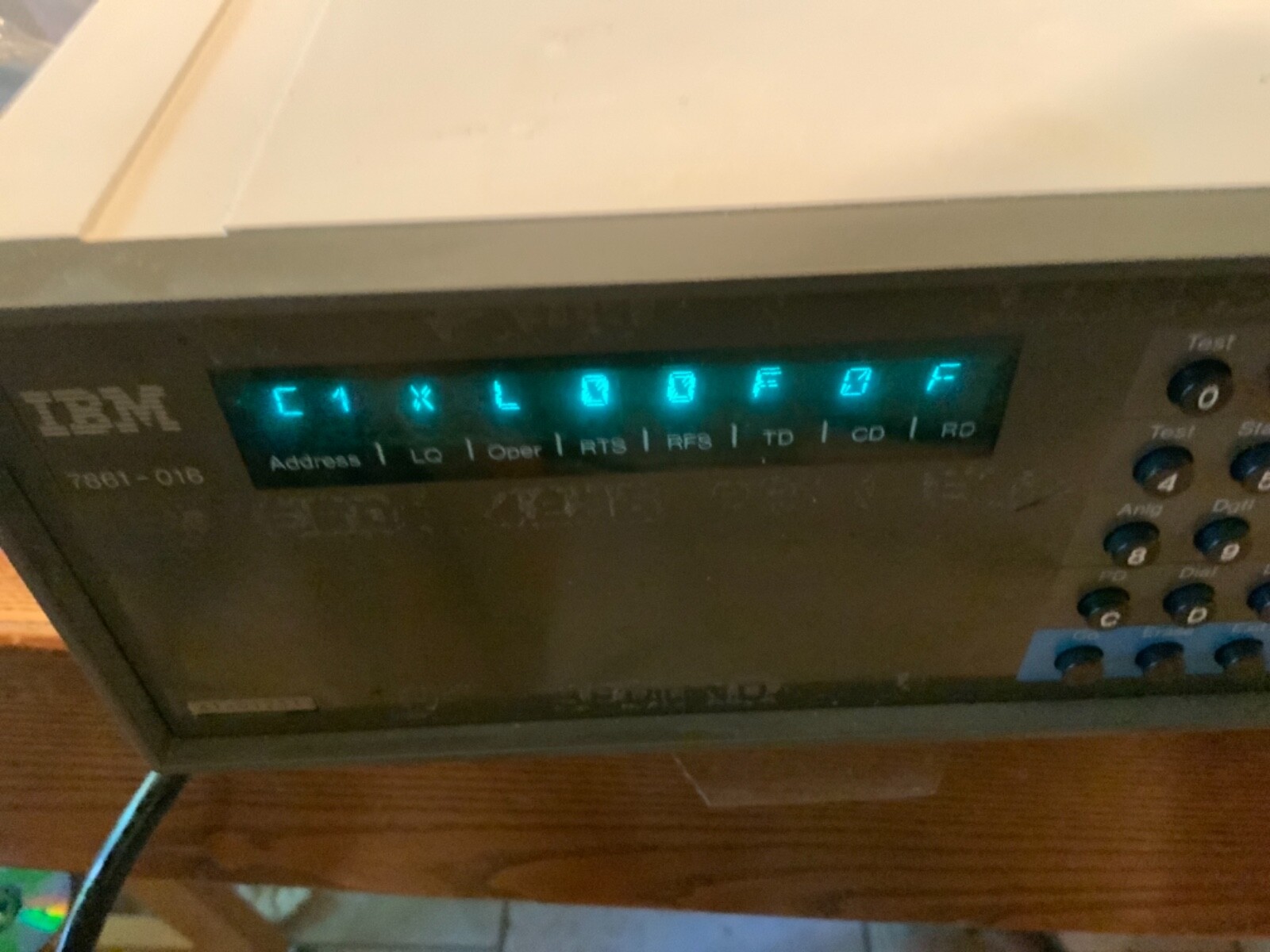 IBM 7861-0016 External Modem powers on