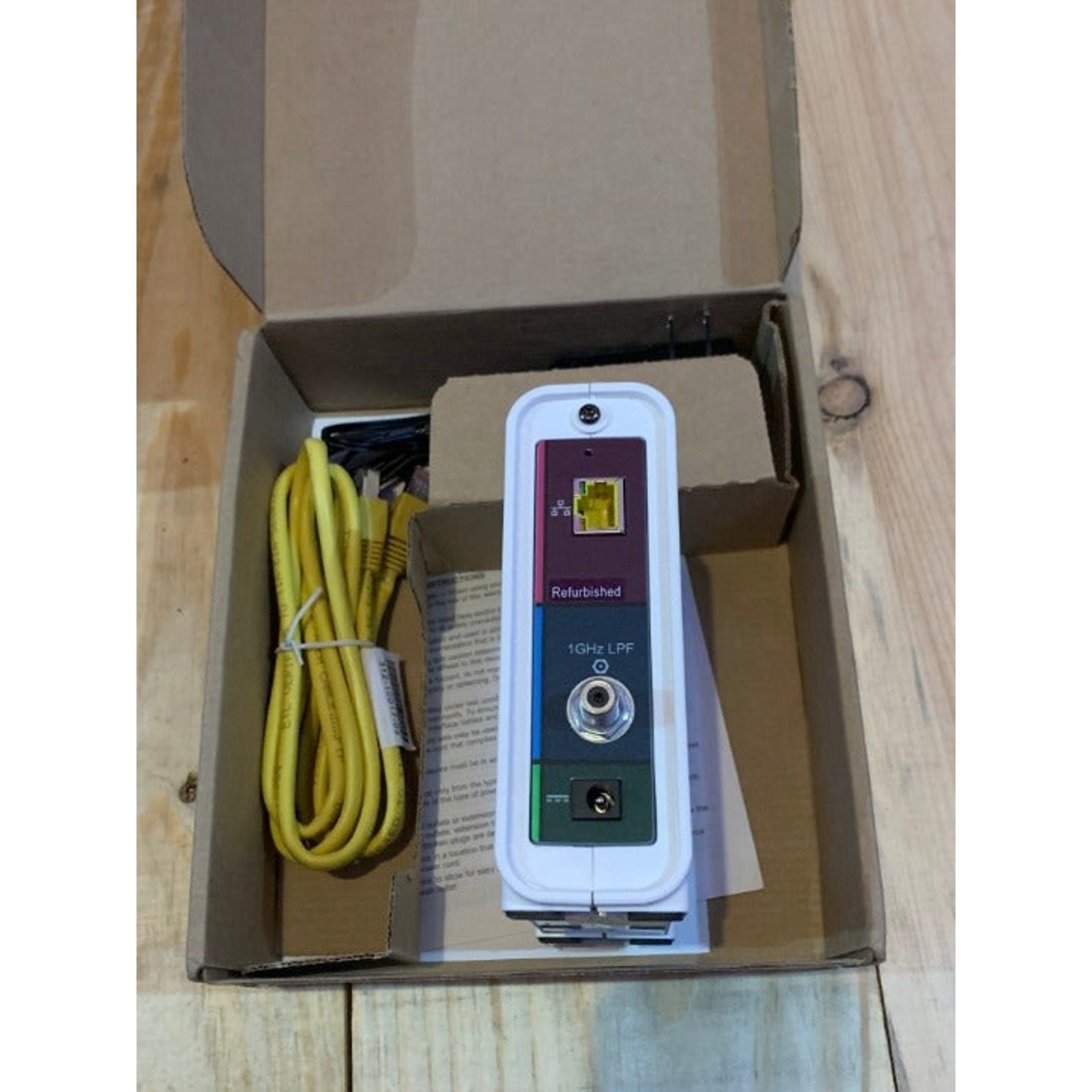 ARRIS Surfboard Factory (32×8) DOCSIS 3.0 Cable Modem (SB6190-RB)