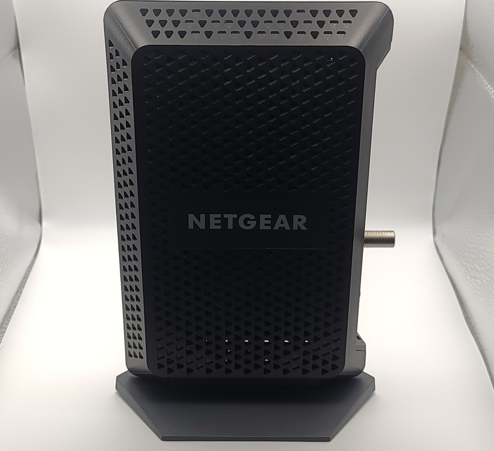 Netgear Nighthawk CM1100 DOCSIS 3.1 Multi-Gig Cable Modem – USED