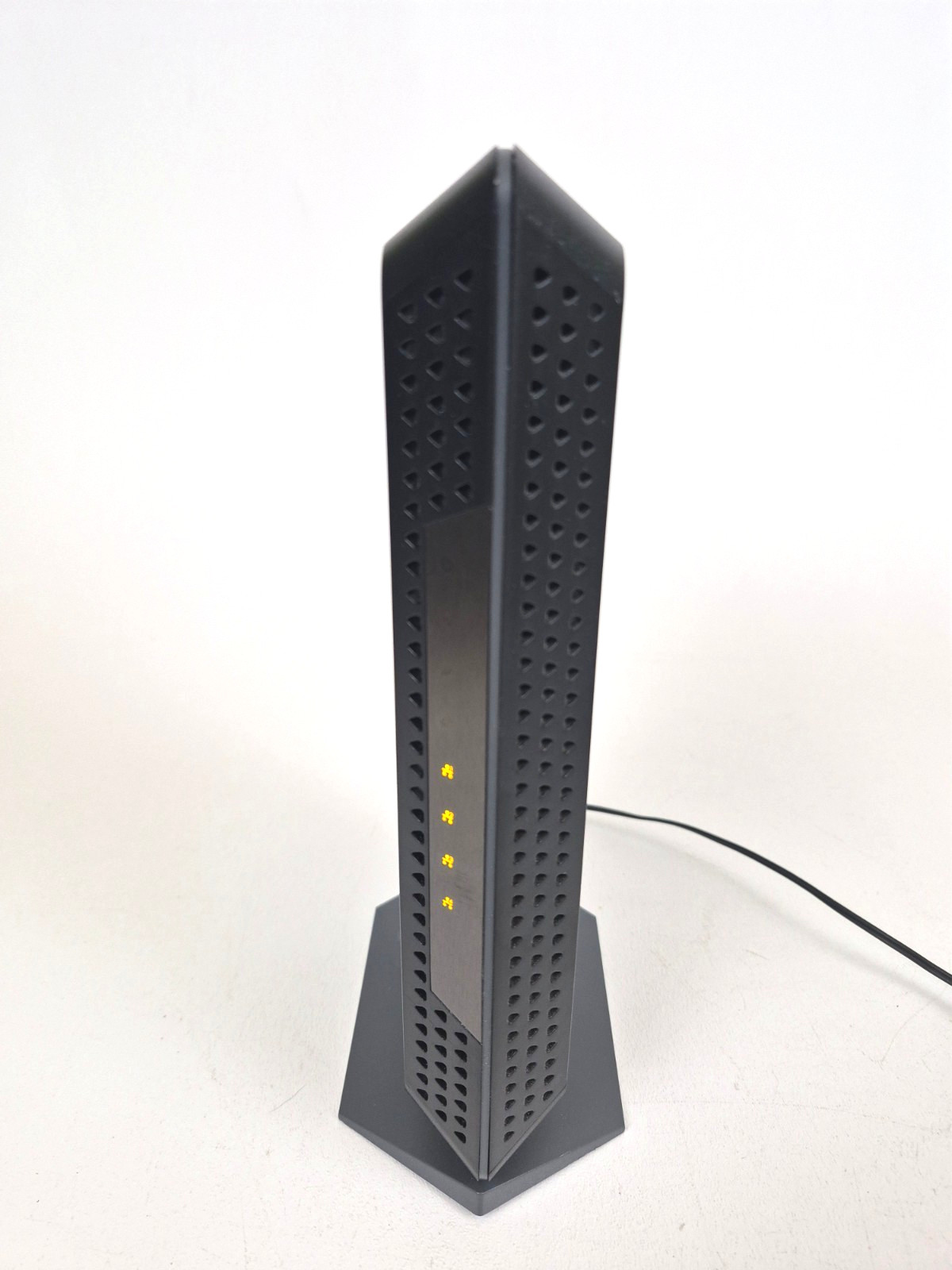 Netgear Nighthawk CM1200 DOCSIS 3.1 Multi-Gig Cable Modem Gigabit Ethernet