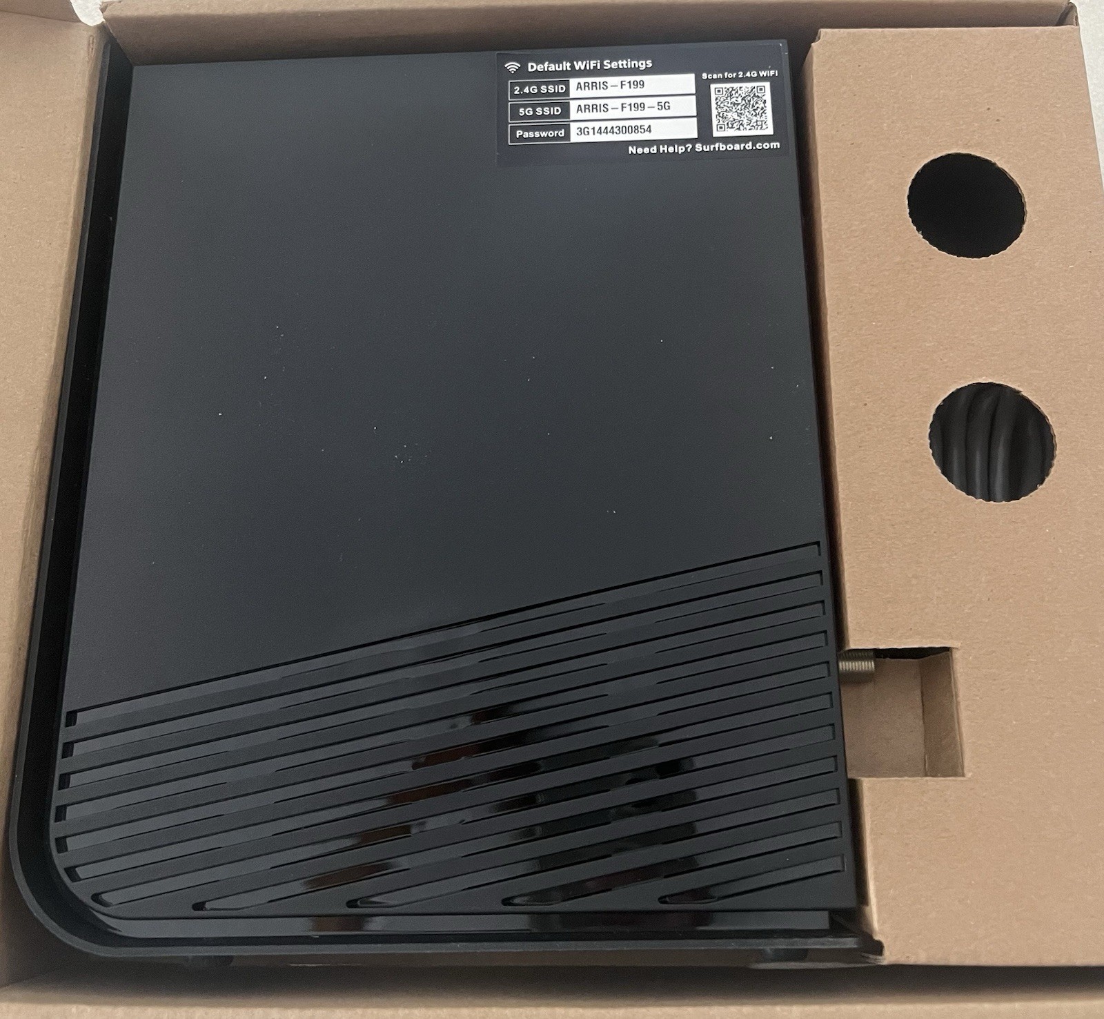 Arris SURFboard Modem & Wi-Fi Router Docsis 3.0, 2.4G 5G SSID Refurbished Unit
