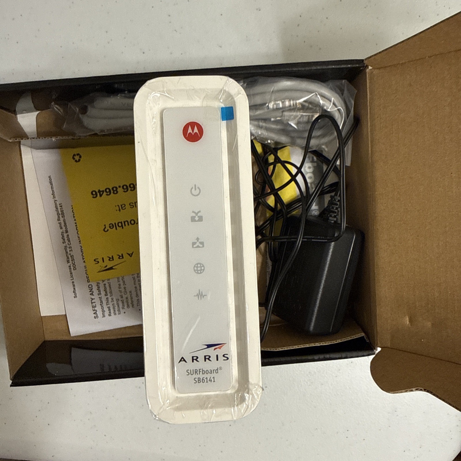 Motorola Arris SURFboard Modem 400 Series: Model SB6141, DOCSIS 3.0