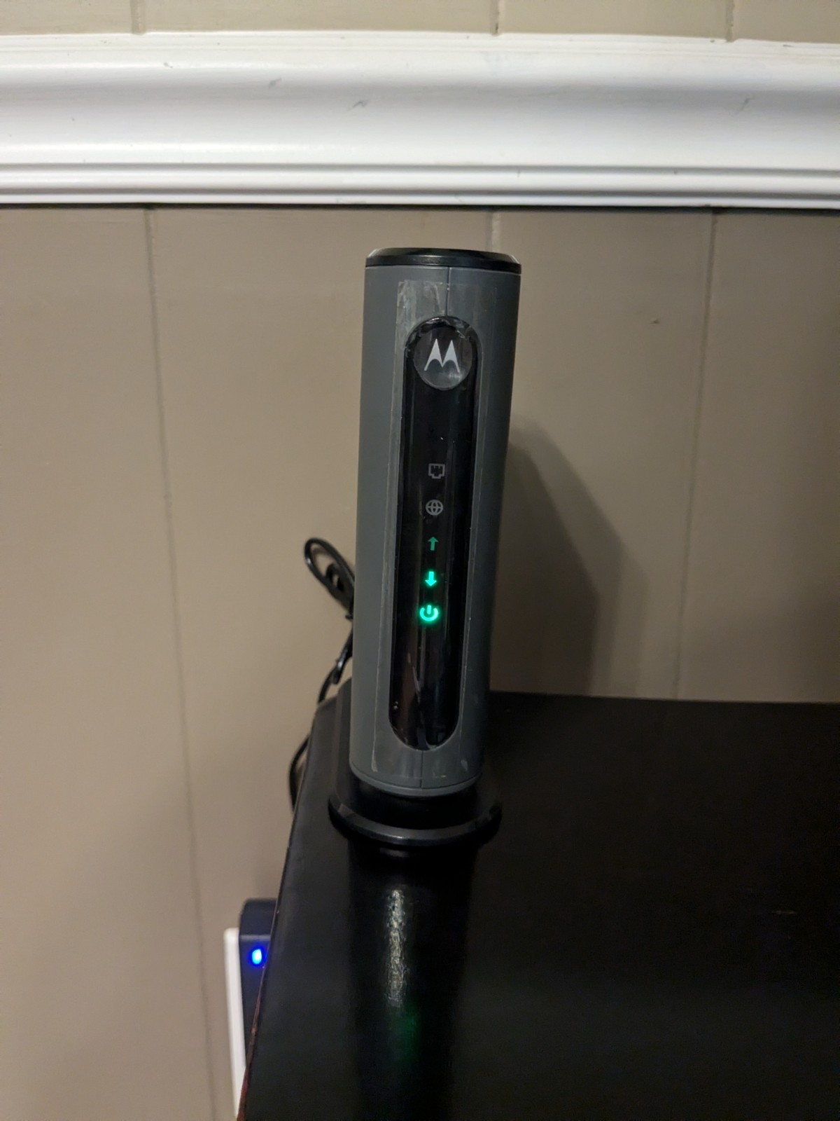 Motorola 16X4 Cable Modem Model MB7420