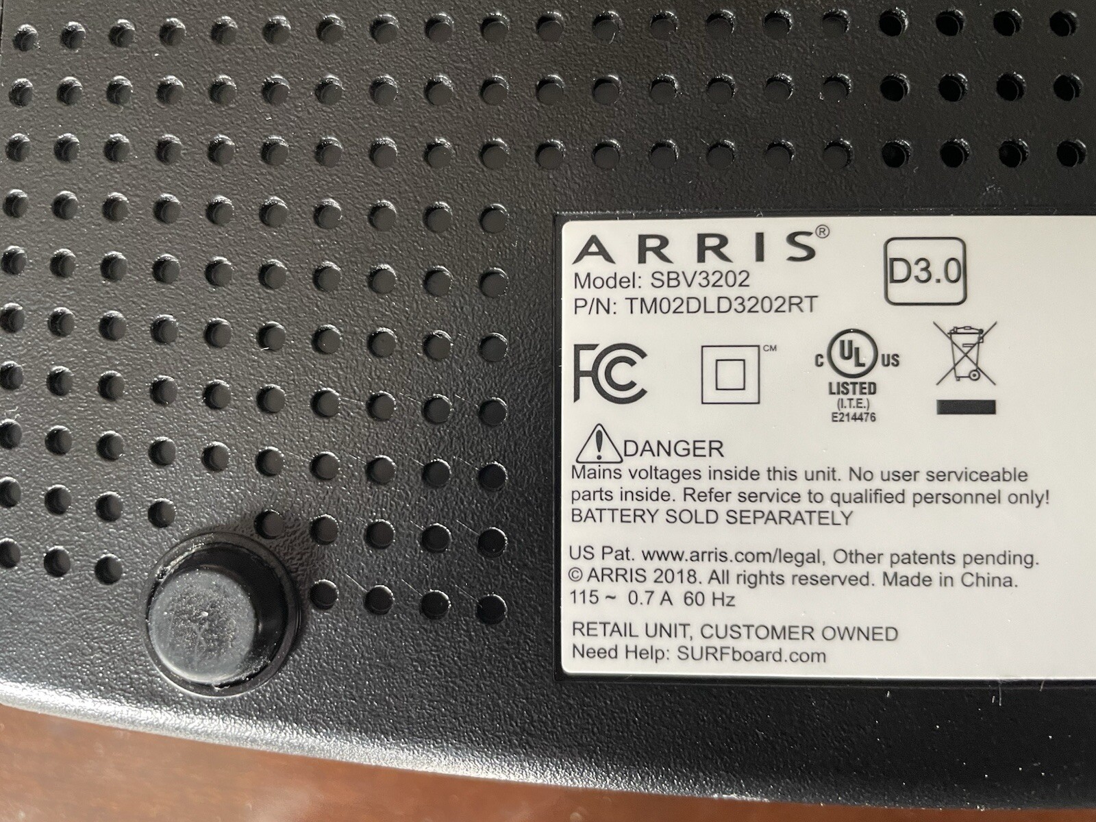 ARRIS SBV3202 Docsis 3.0 Voice Cable Modem – Black