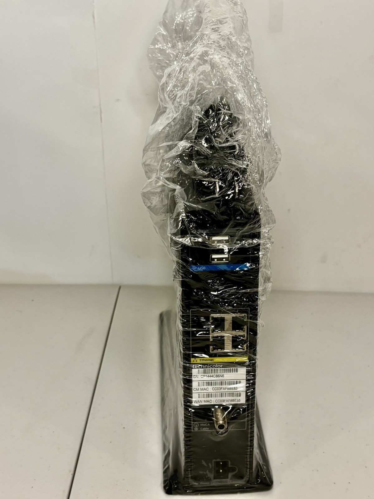 TECHNICOLOR TC8715D CABLE MODEM WIRELESS ROUTER DOCSIS 3.0 w/ power cord
