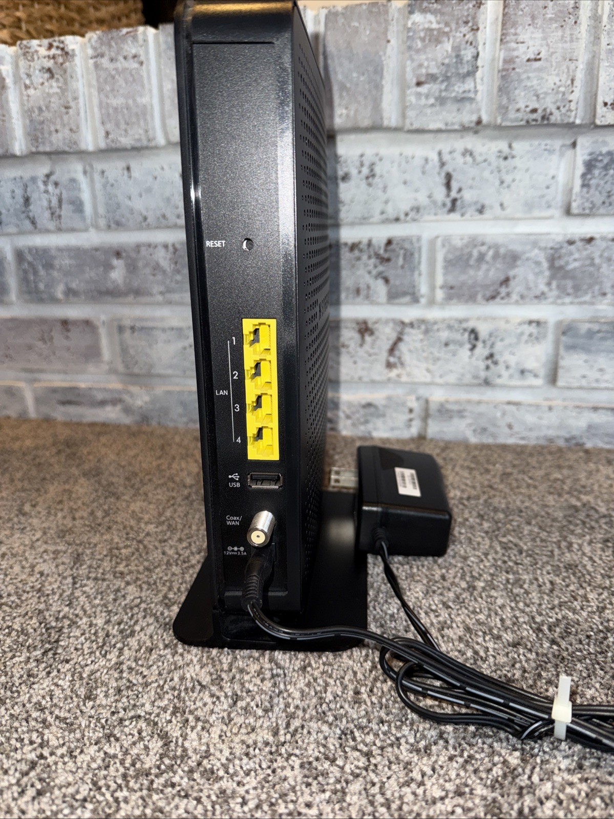 Netgear C6300BD AC1900 Docsis 3 Cable Modem Wireless Router Comcast Xfinity COX