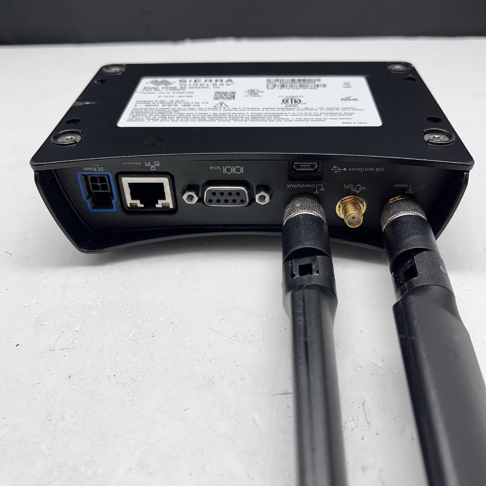 Sierra Wireless Airlink GX450 Gateway Modem W/Antenna & Power Cable Sold As Is