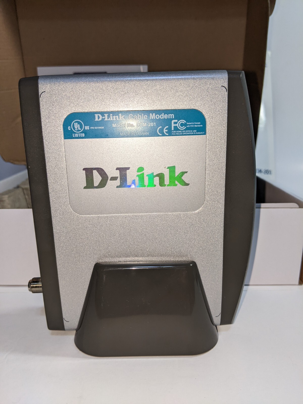 D-Link DCM 201 (DCM-201) 38 Mbps High Speed Cable Modem