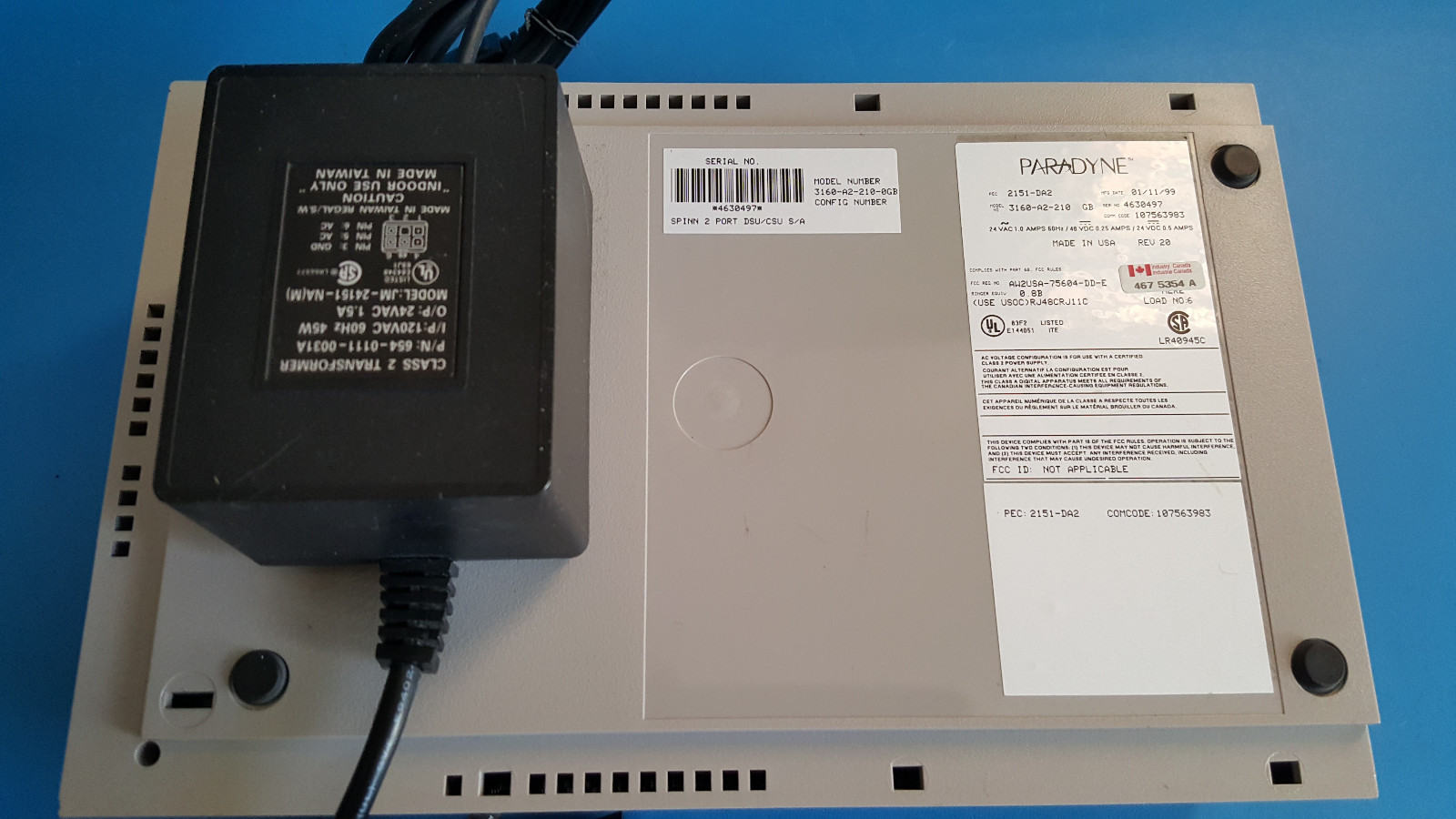 Paradyne Acculink 3160 – 3160-A2-210-0GB SPINN 2 PORT DSU/CSU S/A w/ Power Adptr