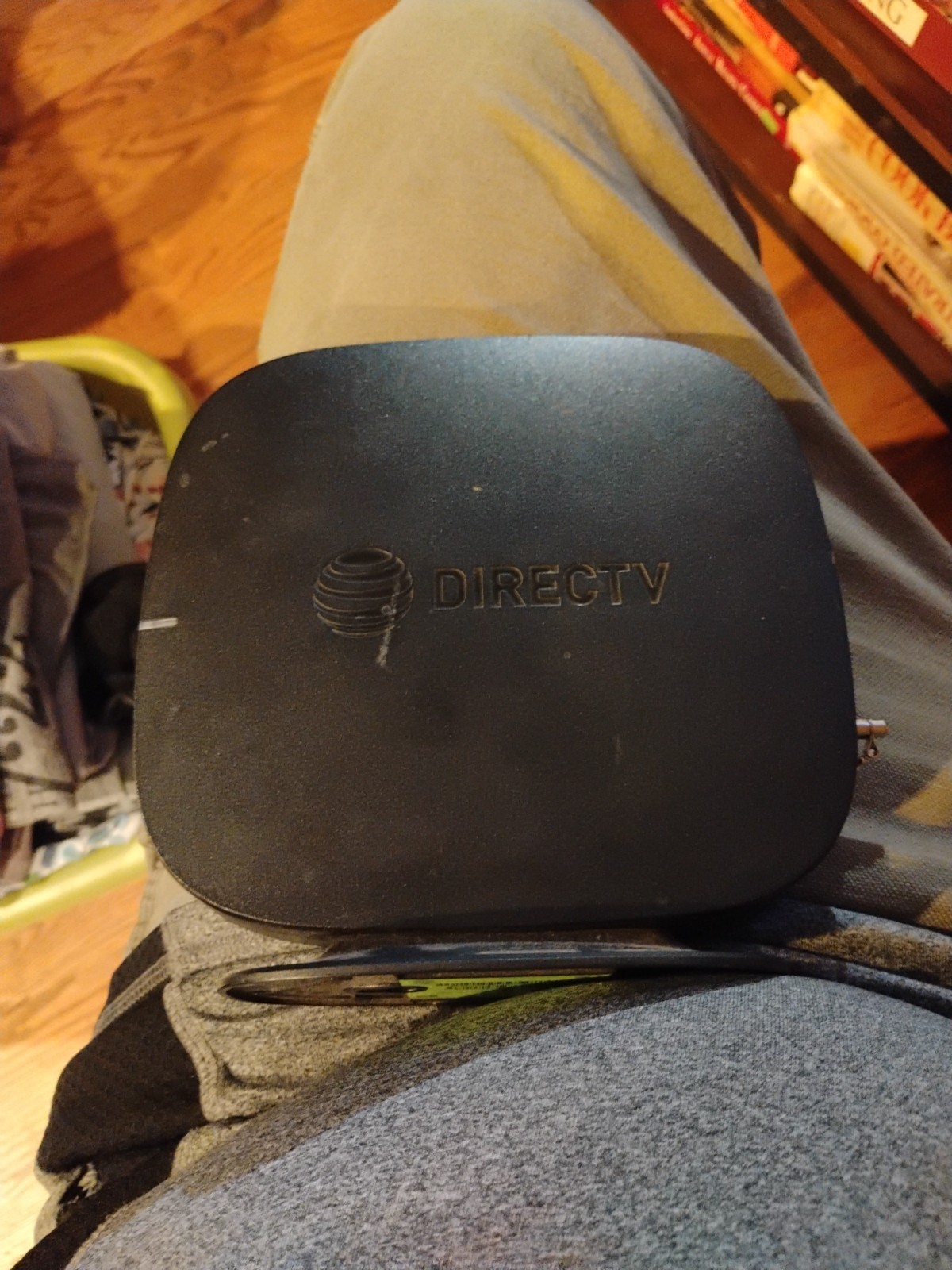 DIRECTV WIRELESS VIDEO BRIDGE WVBR0-25 WITH POWER ADAPTER