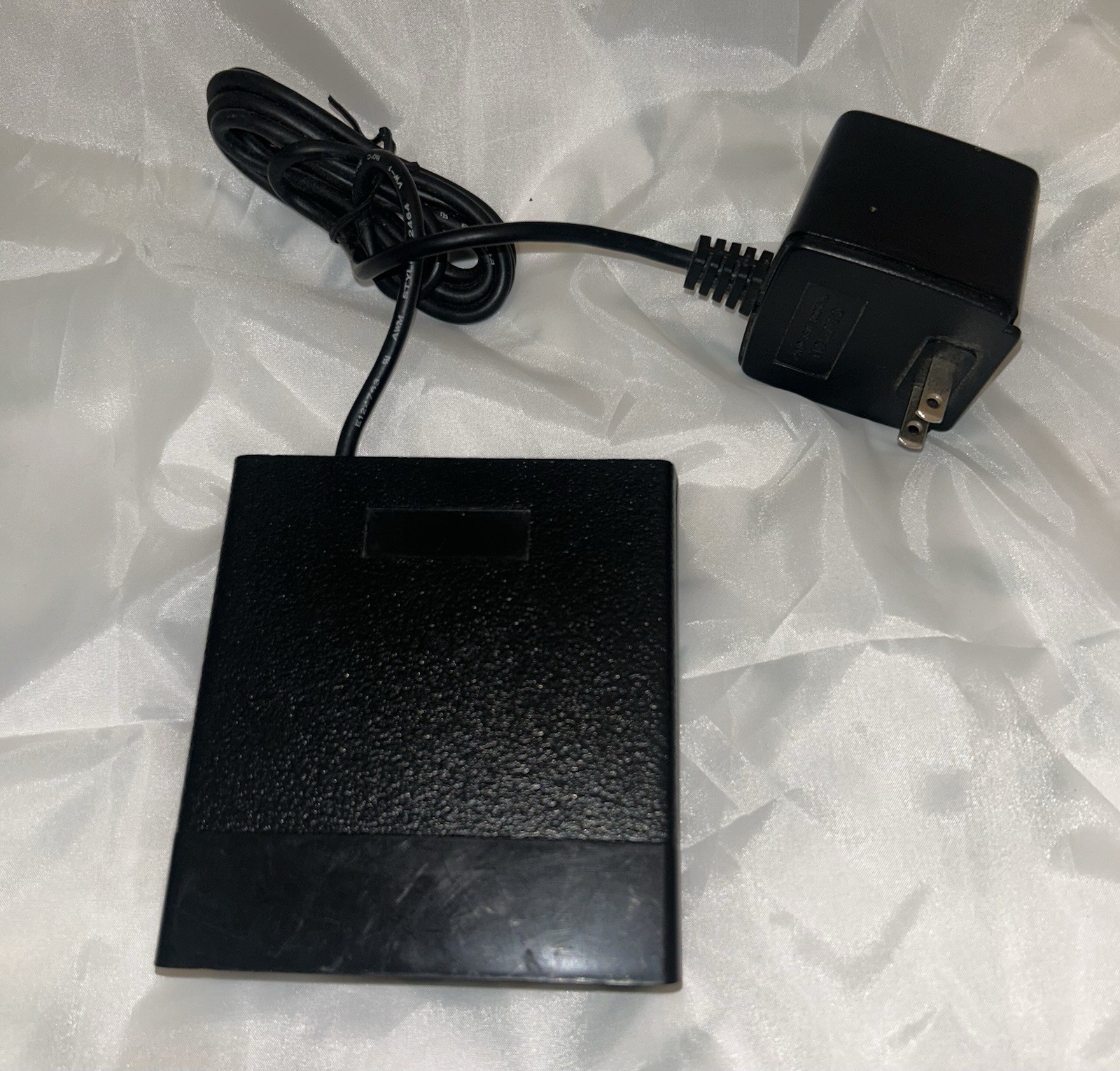 Black Box ME800A Async Short Haul Modem (NOT TESTED)