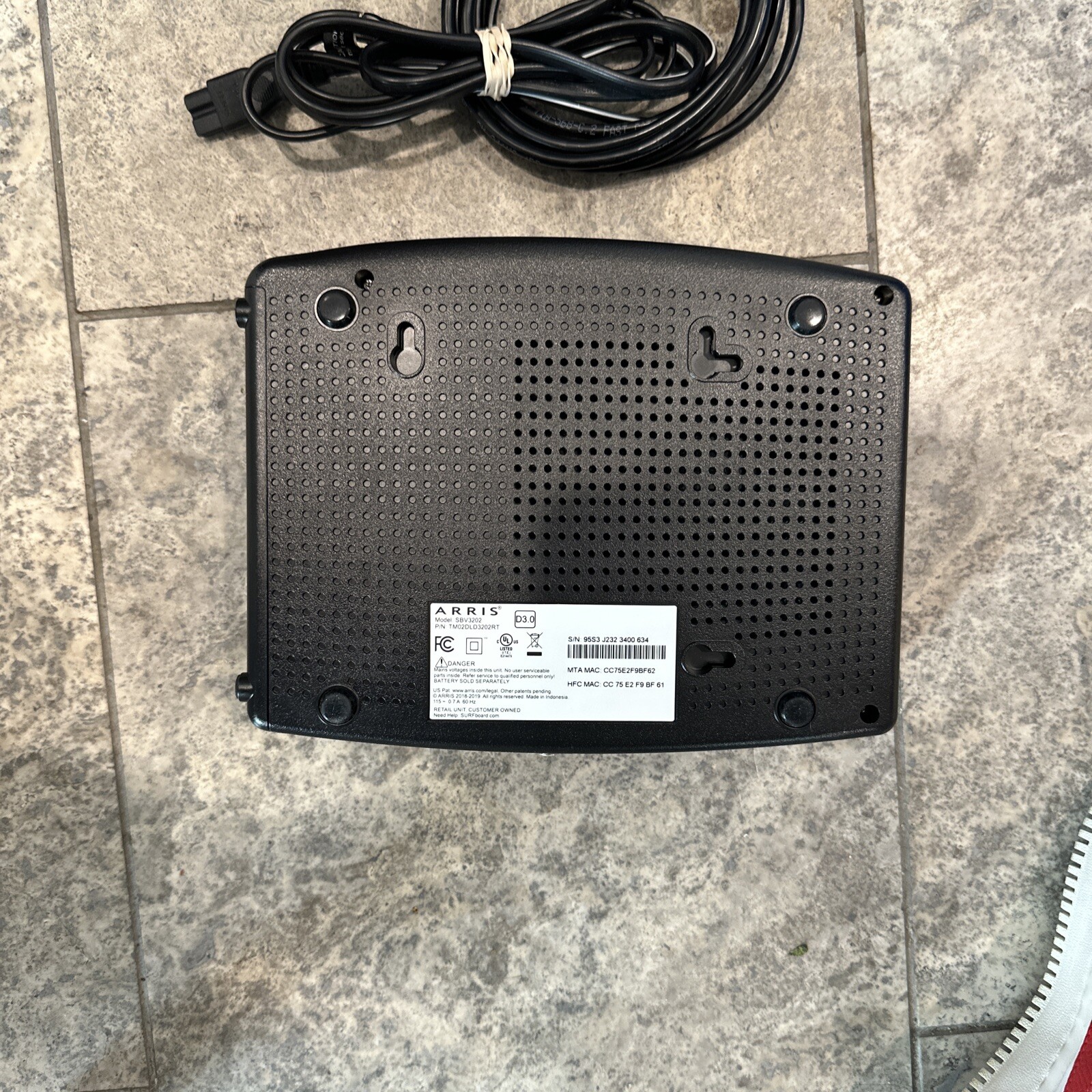 ARRIS Surfboard SBV3202 DOCSIS 3.0 Cable Modem, Certified for Xfinity Internet