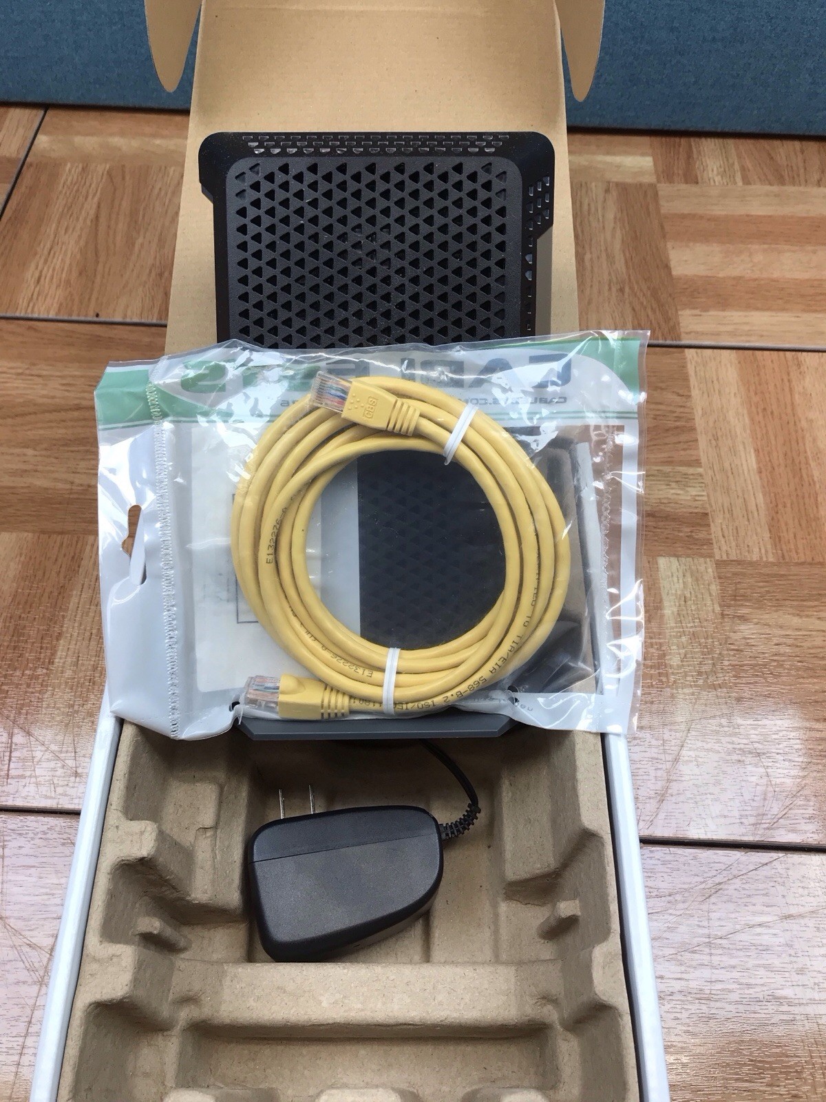 NETGEAR CM1000 DOCSIS 3.1 Cable Modem